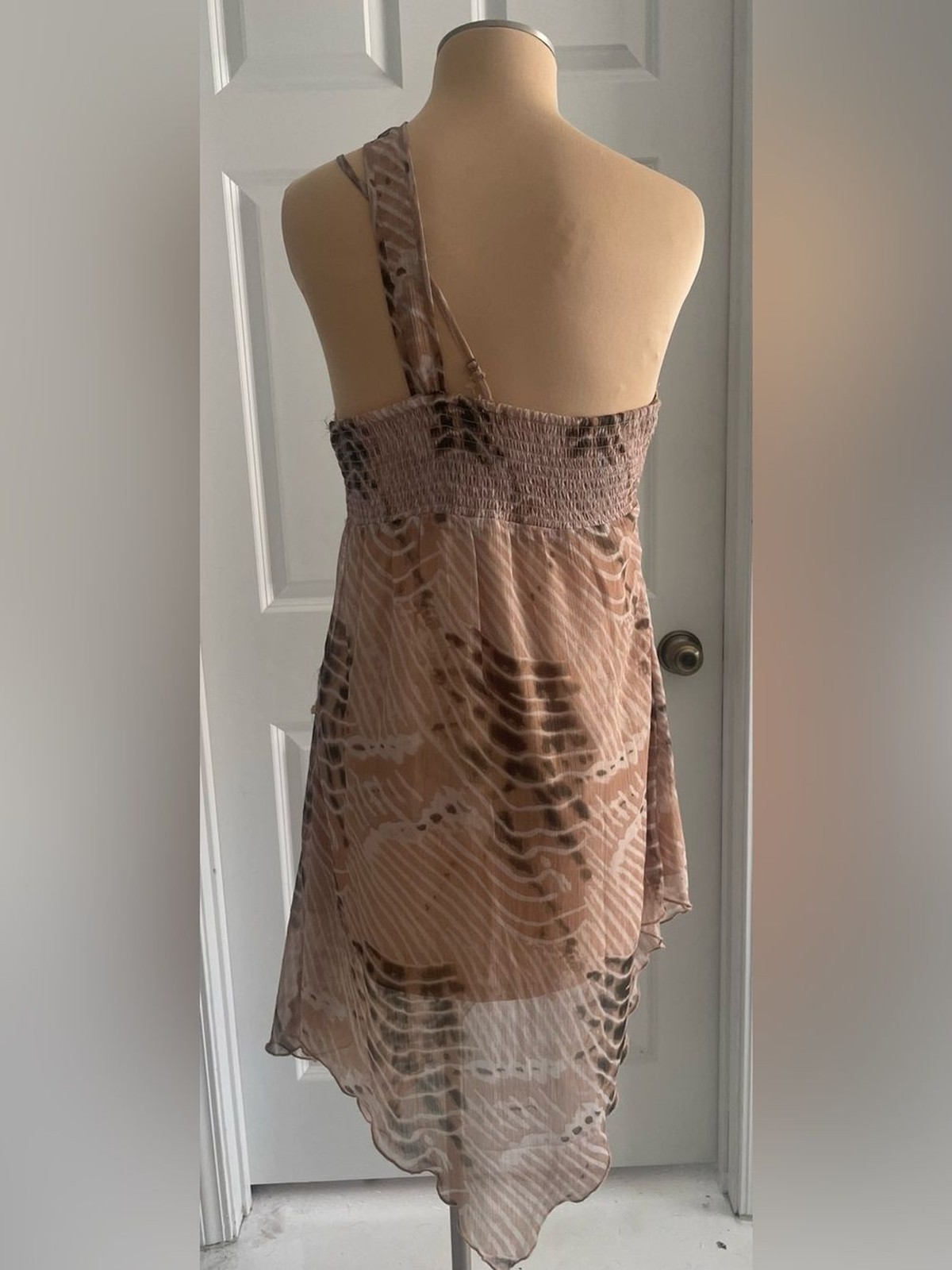STR Stradivarius One Shoulder Handkerchief Dress Size L