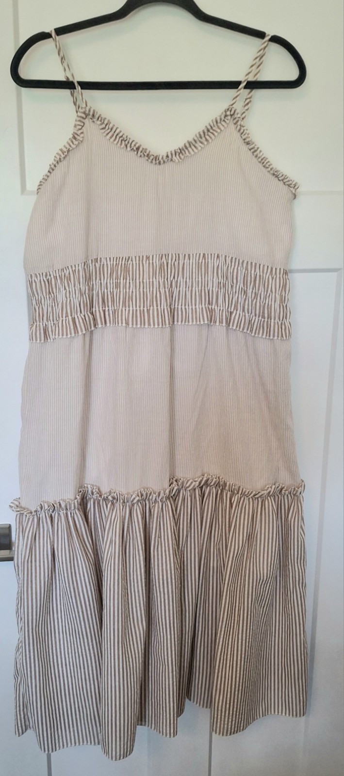 POL Womens Large Ivory Taupe Striped Tiered Sundress Smocked Empire Waist Boho