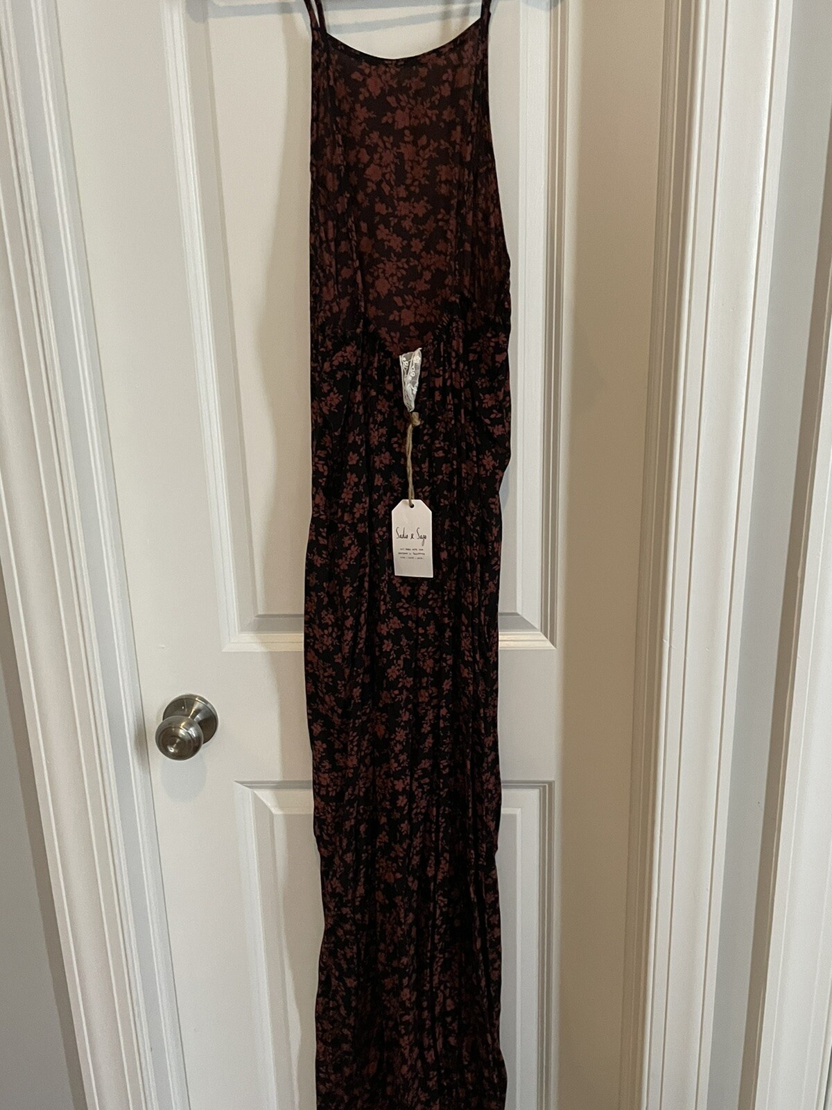 Sadie & Sage Dress Black And Rust Halter