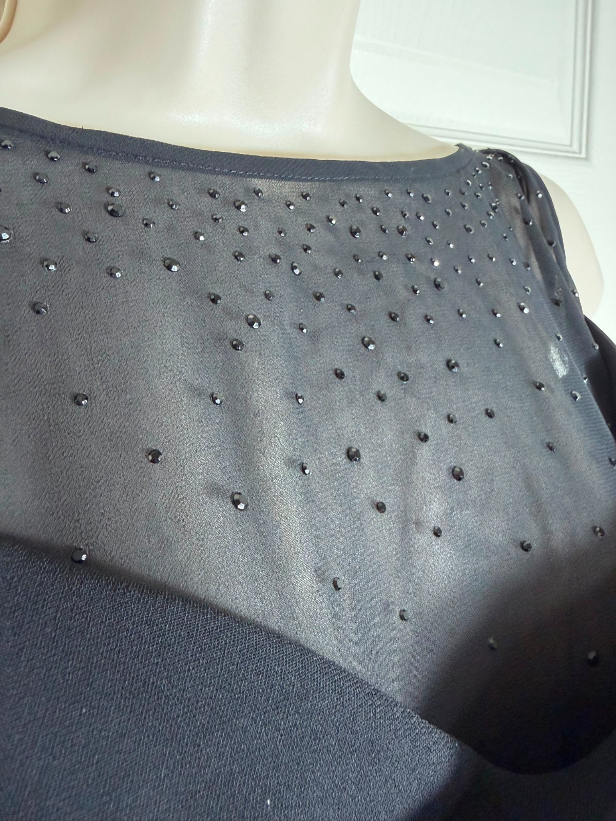 Jones New York Evening Black Beaded Mesh Formal Maxi Dress Size 8