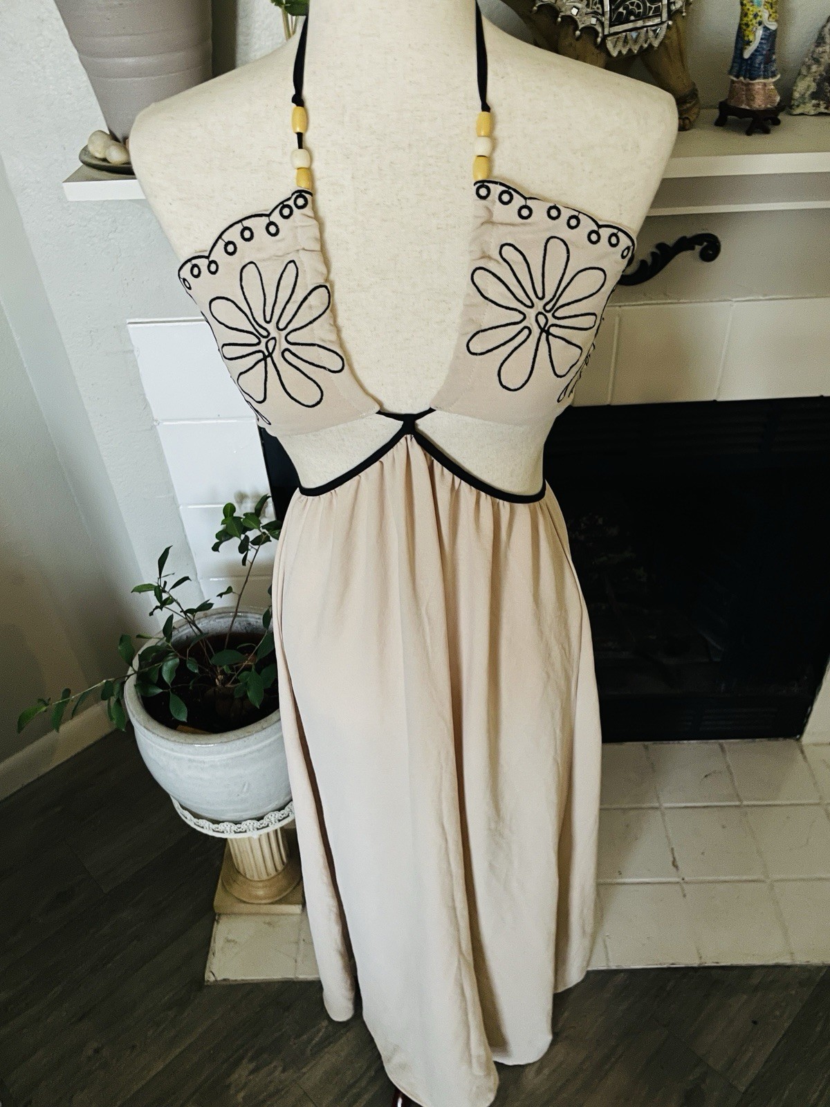 Halter Maxi Dress Open Back Zipper Cutout Beaded S Boho Beach Silholette Sexy