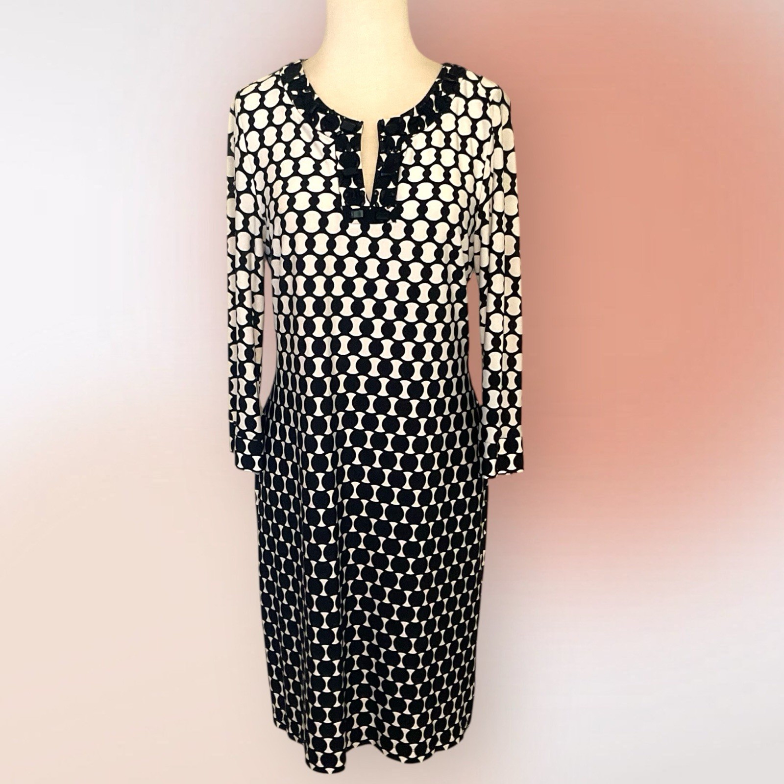 Chico’s Black & White Geo Print Embellished Midi Length Dress Size 1 Reg 8/10 M