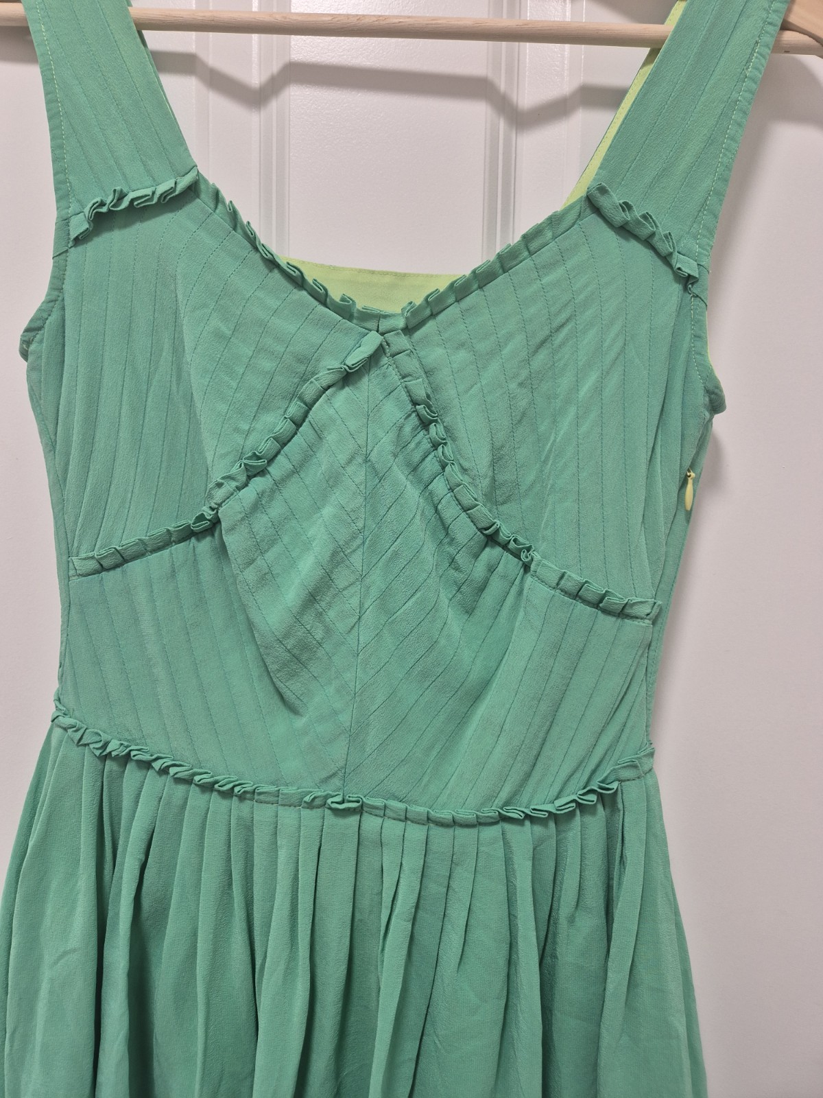 REISS 100% Silk Green Pleated Fit & Flare Dress UK 6 / EU 34 (RRP £195)