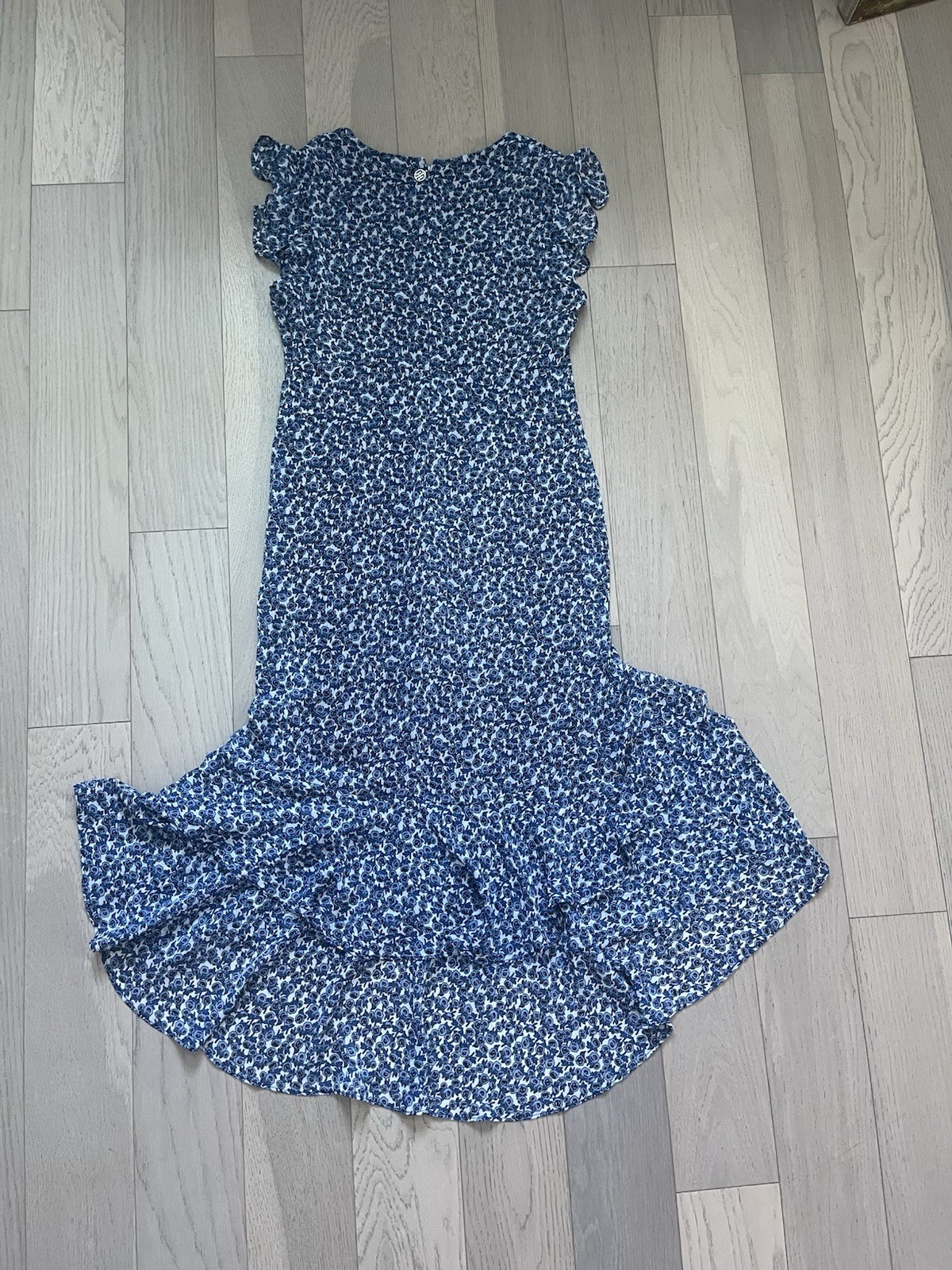 Tommy Hilfiger Blue/White Floral V-Neck Flutter Sleeve Midi A-Line Dress 10