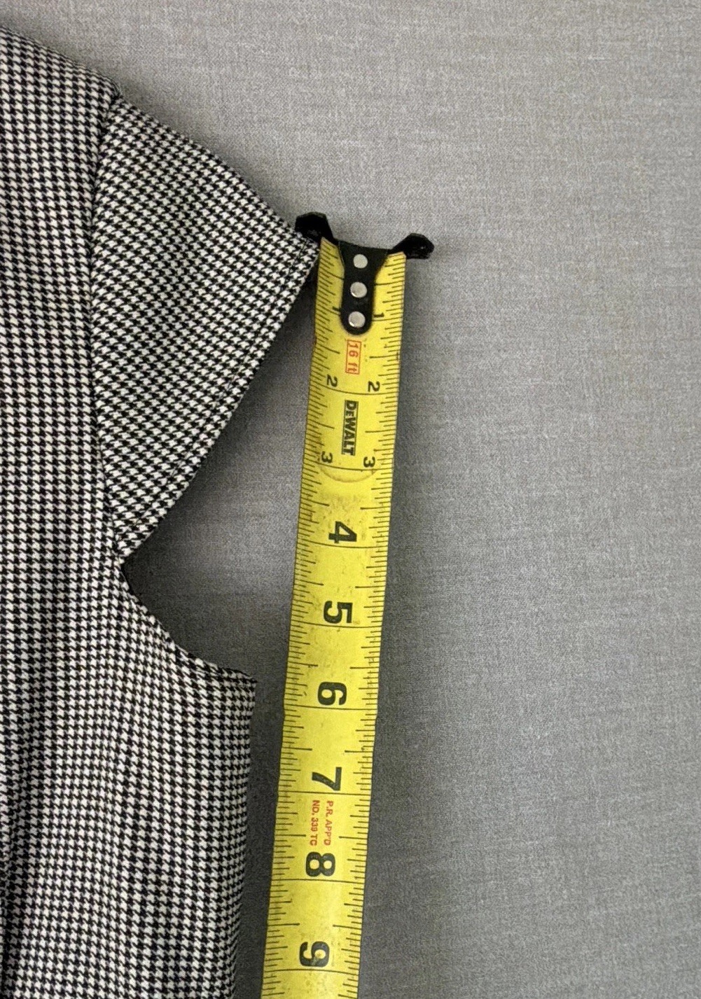 Antonio Melani Black White Houndstooth V-Neck Cap Sleeve Sheath Dress S