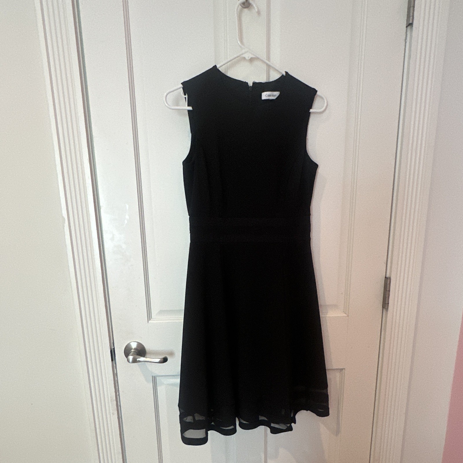 Calvin Klein Women’s S Black Solid Fit & Flare Knee Dress Sleeveless Round