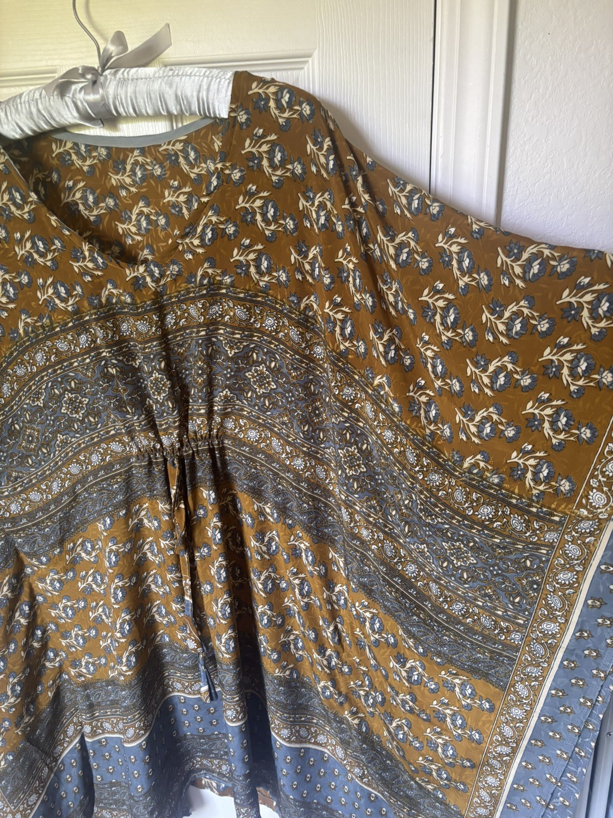 Kaftan Dress Tunic Top Coverup Boho Silky V Neck Floral Brown Gray Size M/L