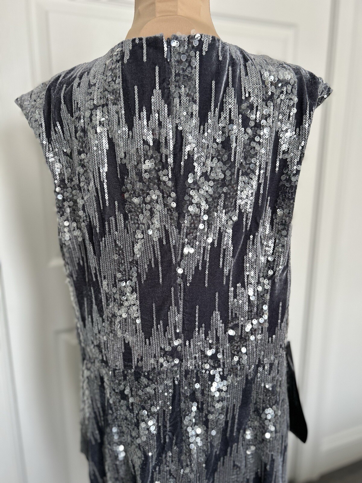 JS Collections June Sequin Velvet Faux Wrap Cocktail Dress in Gray/Silver Sz 16