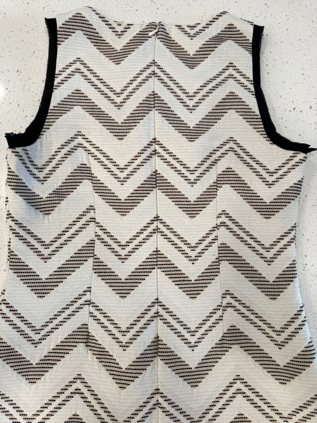 1.STATE Sheath Dress Sleeveless White Black Beige- Size S -Woven lined