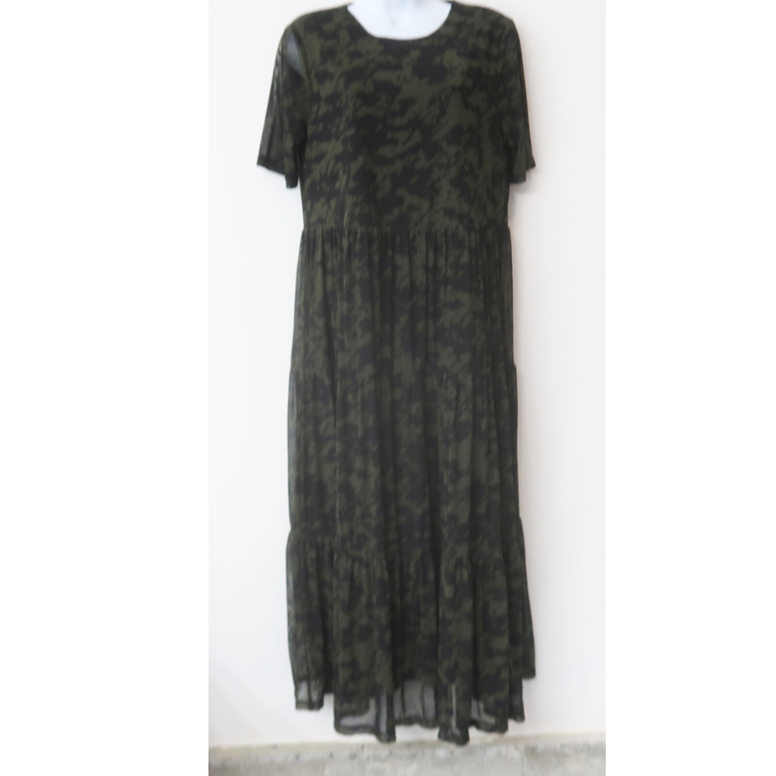 Pure Navy Midi Dress Small Tiered Short Sleeve Non Wrinkle Travel Whimsigoth