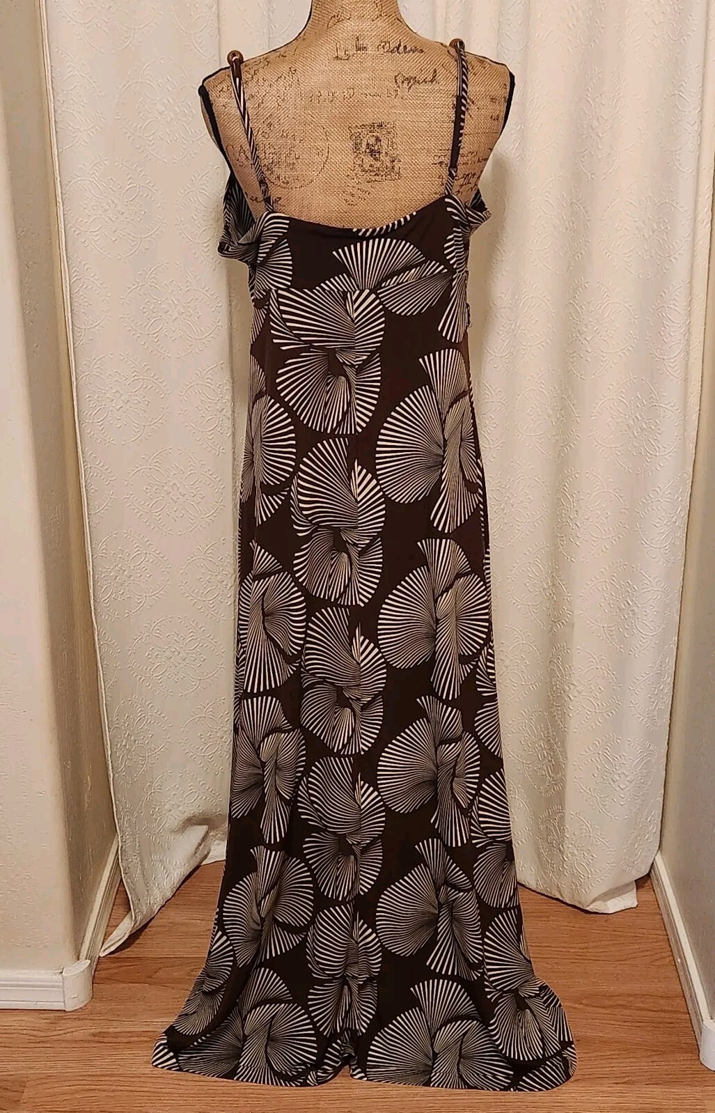 Essentials By Milano Women’s L Brown Tropical Sleeveless Knit Maxi Dress