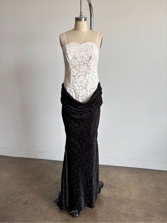 $589 NWT For Love And Lemons “Karissa” Maxi Gown in Cream Sz 8