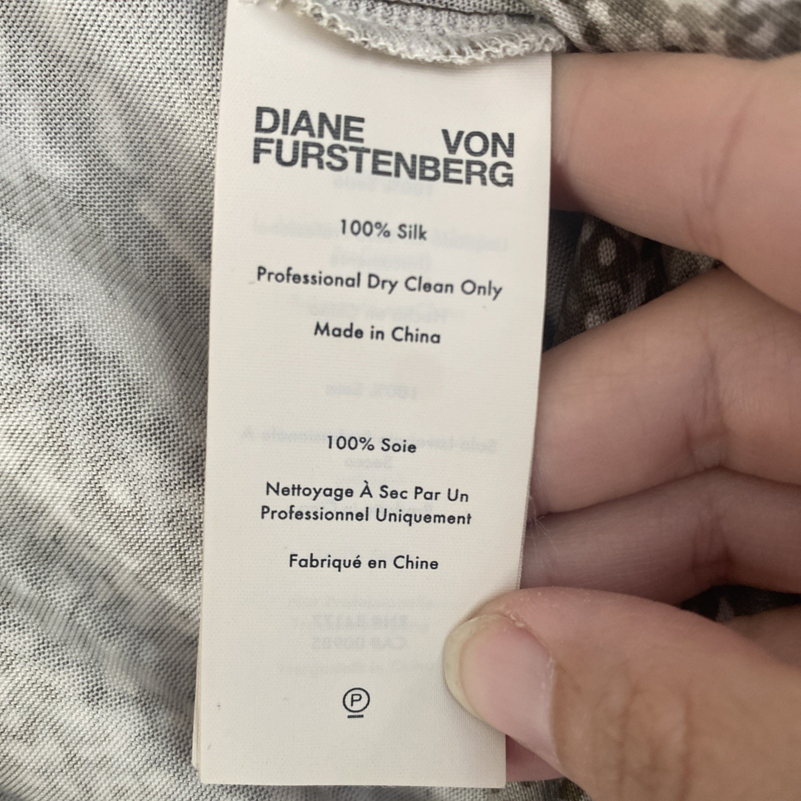 Diane von Furstenberg 100% Silk Jersey Wrap Dress Snake Python Print Size 8