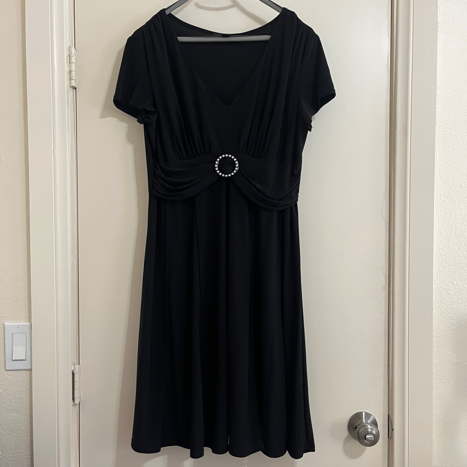 Perceptions New York Black Dress 16 V Neck Rhinestone Buckle Cocktail Evening