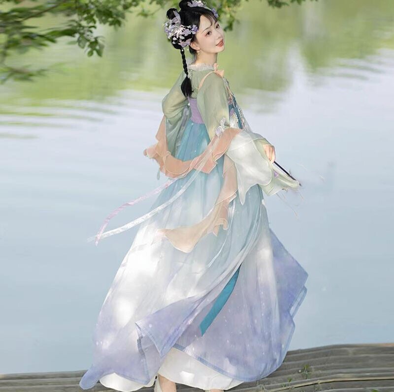 Women’s Cosplay Dress Chinese Hanfu Tangzhuang Traditional Embroidery Long Dress