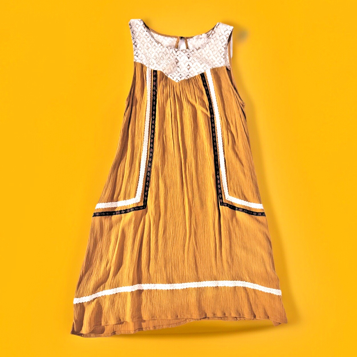 Rewind/Retro Boho Lace – Med-Halter Tunic Mini Dress Spring Elegance