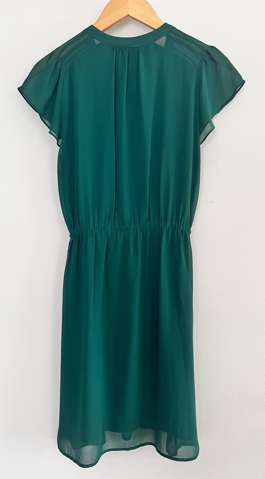 Women’s H&M Size 6 Belted Stretch Sheer Lined Green Dress Short Sleeve