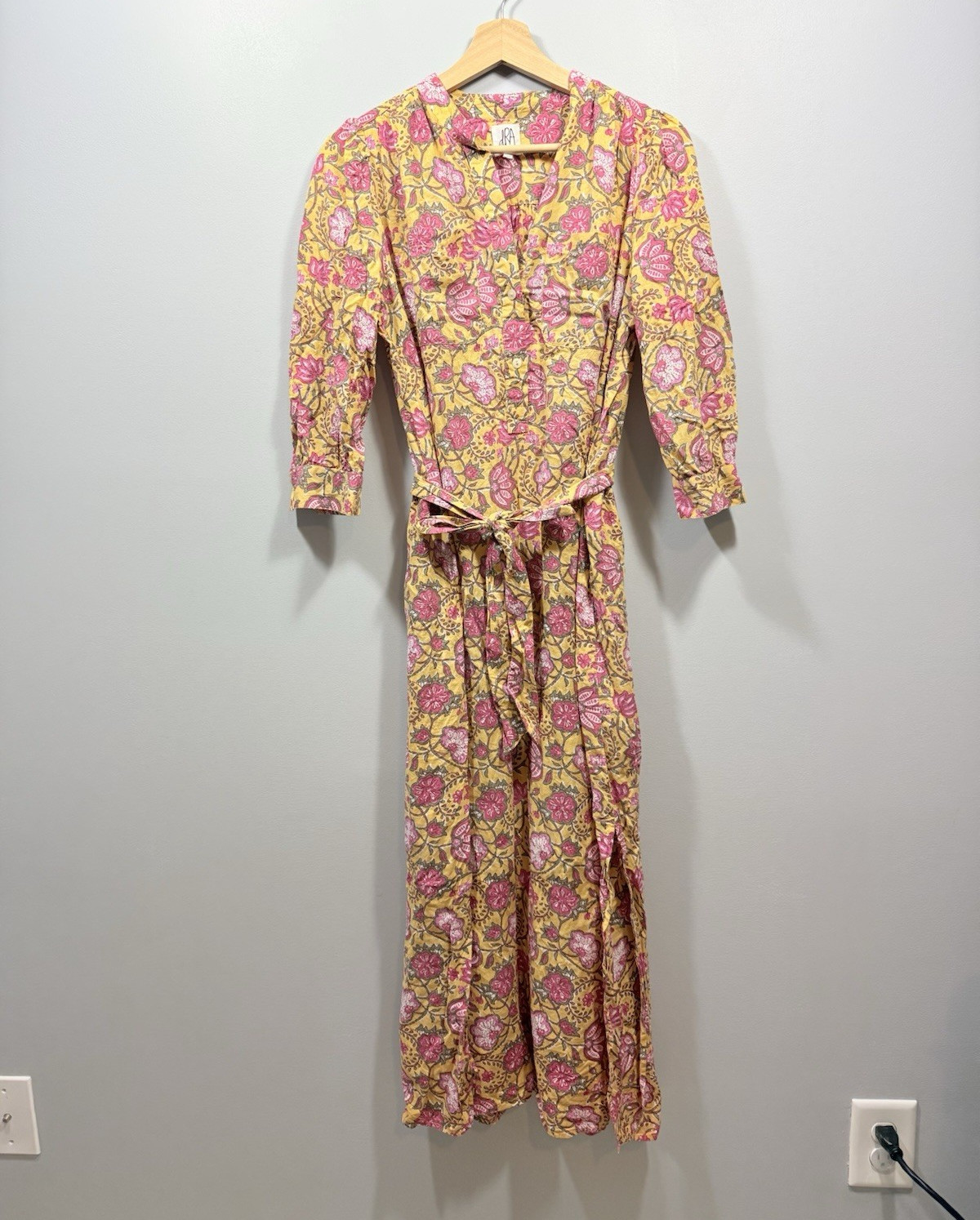 DRA Los Angeles Floral Button Front Tie Waist V-Neck 3/4 Midi Shirt Dress S