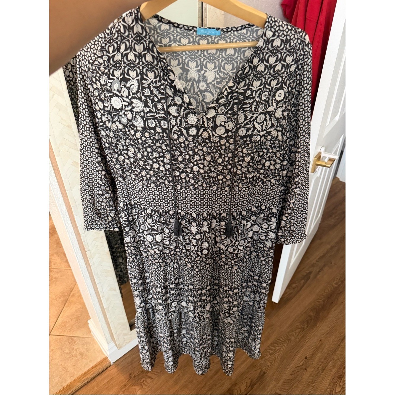 J.McLaughlin Black & Ivory Patterned V-Neck Midi Dress
