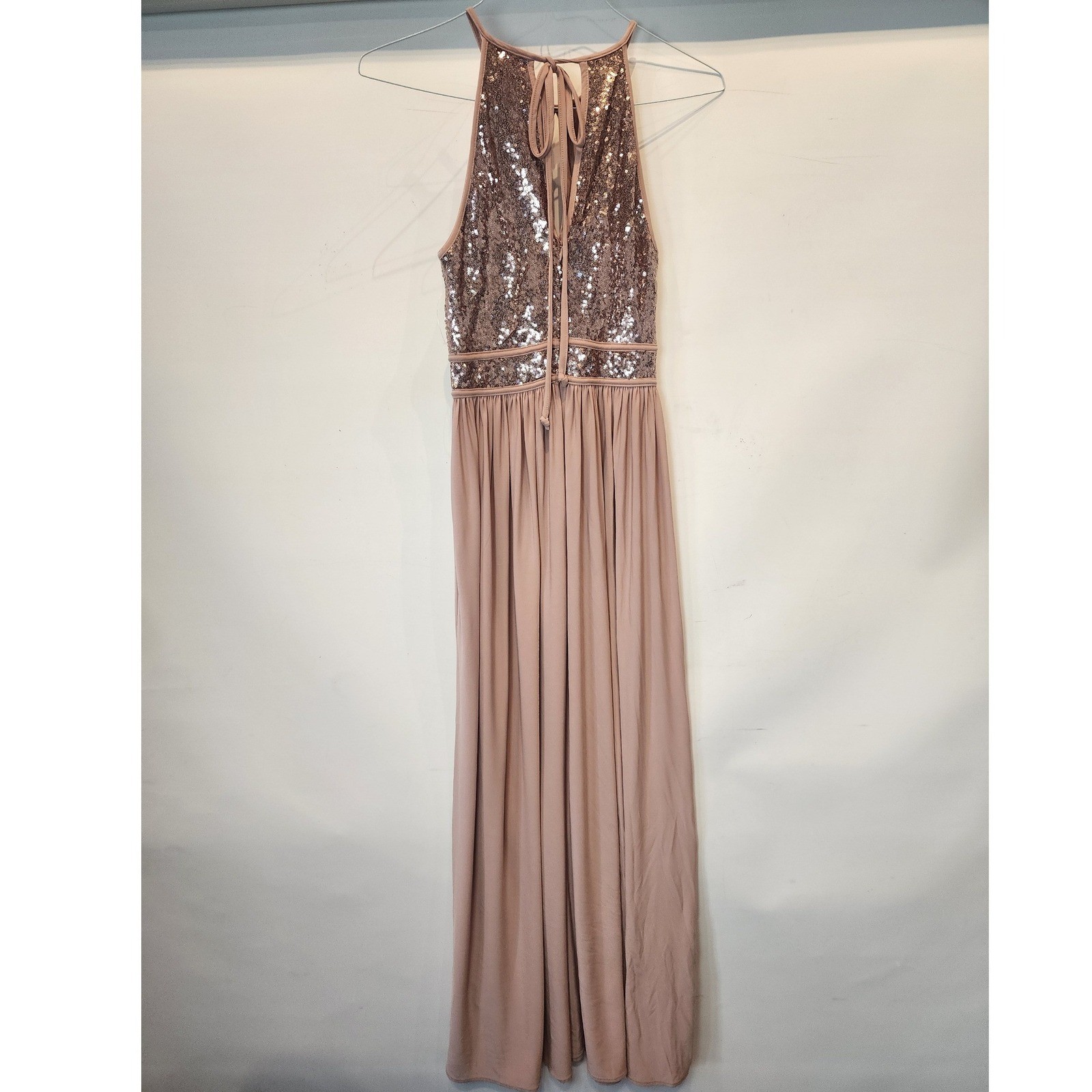 Morgan & Co Rose Gold Sequin Halter Keyhole Maxi Dress Gown Pink Size 5 NEW