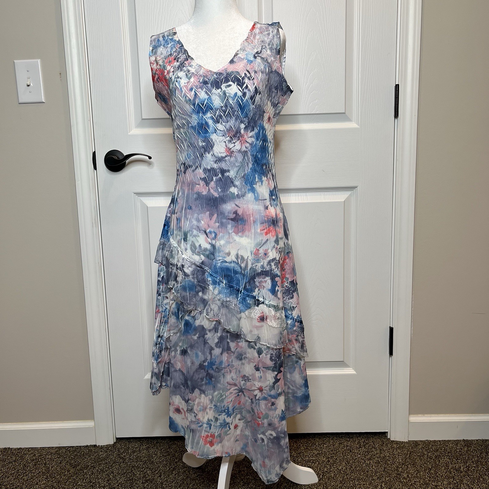 Komarov Tiered Charmeuse & Lace Asymmetric Midi Dress Medium Petite Blue Floral