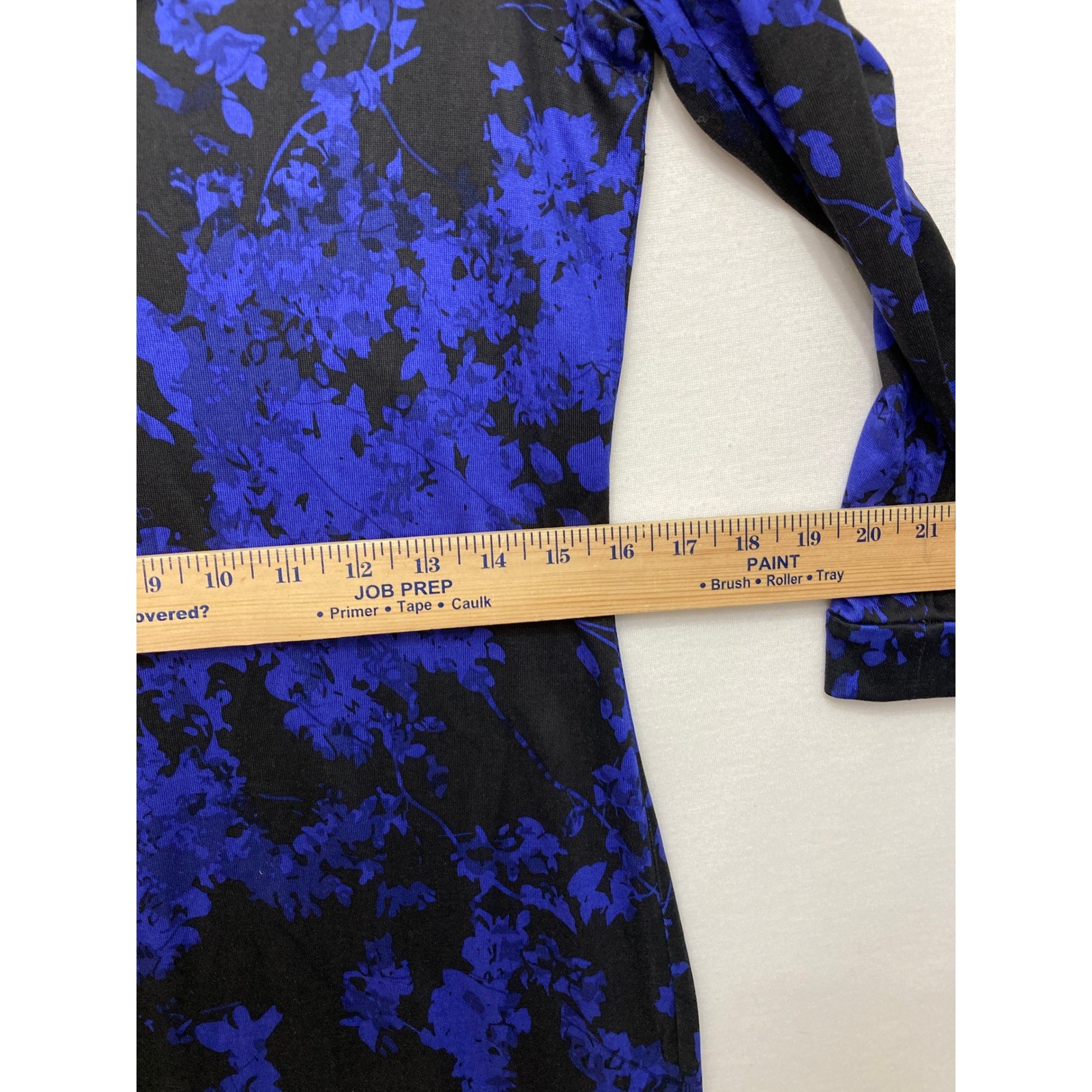 Diane von Furstenberg Silk Jersey Raye Dress size 6 Blue Black Floral Preppy