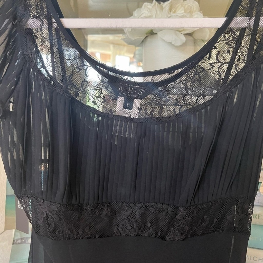 A.B.S. By Allen Schwartz Black Flowy 2 Piece Dress Sz 6