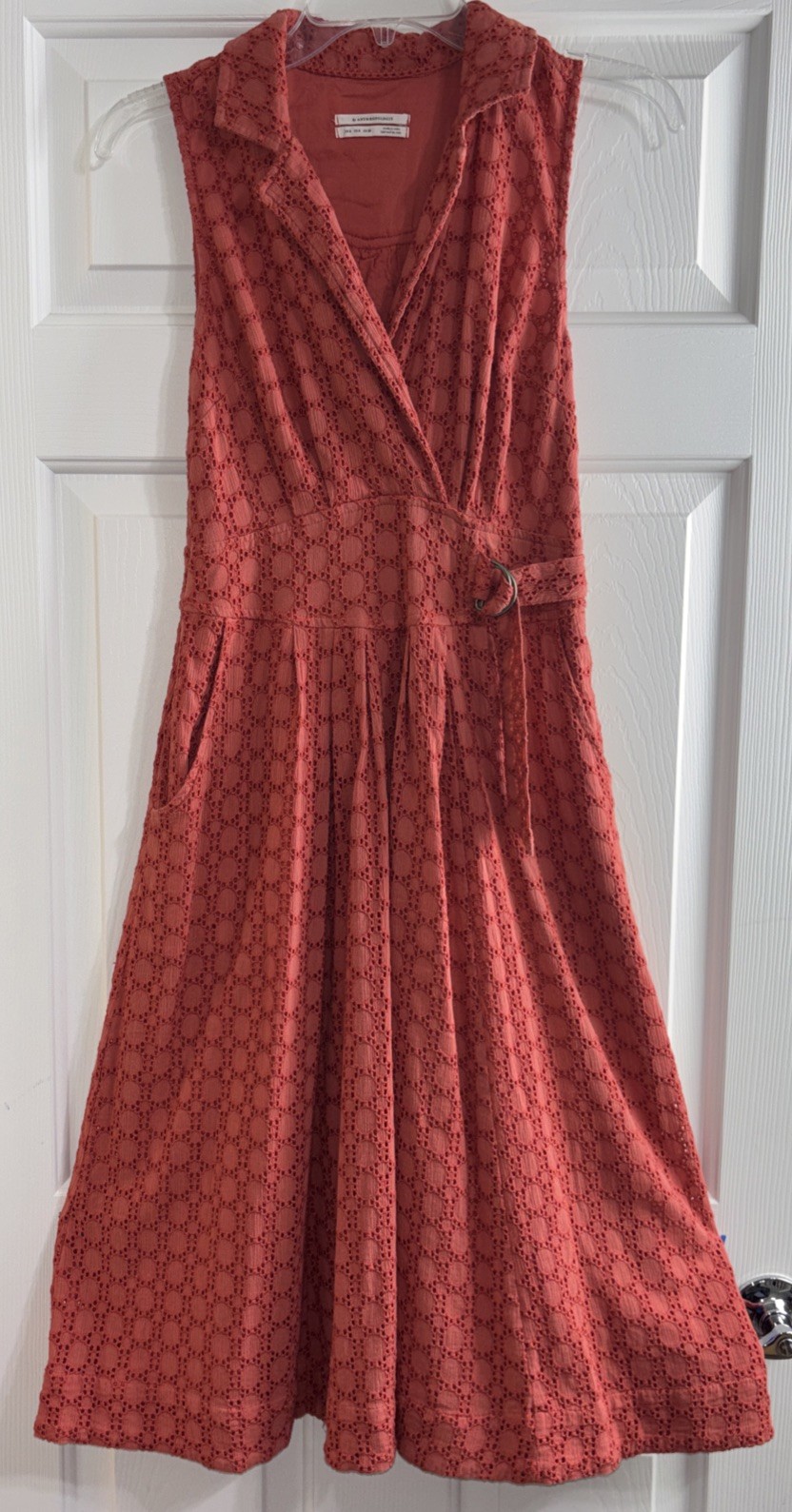 Anthropologie Coral Orange Eyelet Dress Midi Sz 0 Sleeveless Side Buckle Pockets