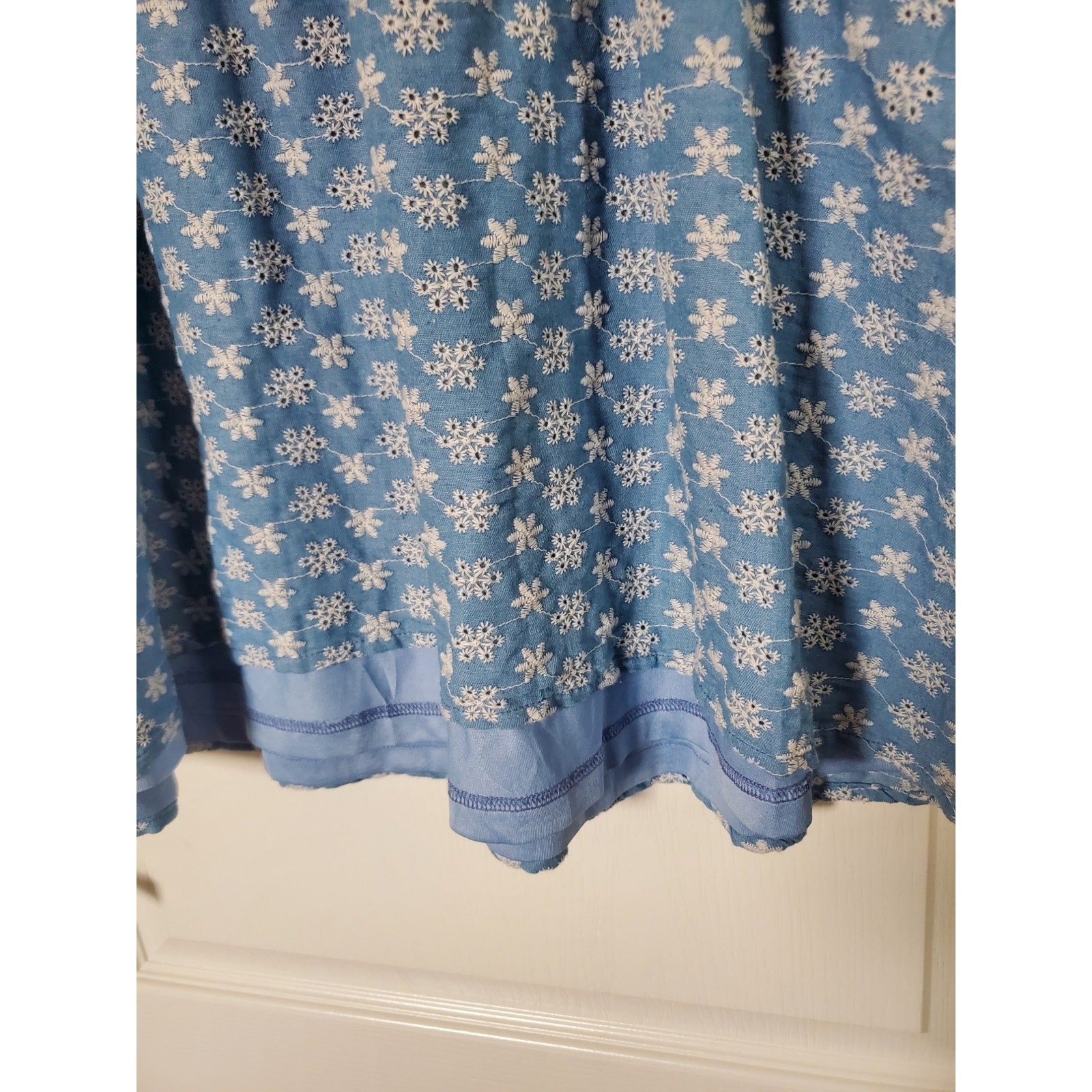 Polagram Cottagecore Blue White Embroidered Floral Shift Mini Dress, Size Medium