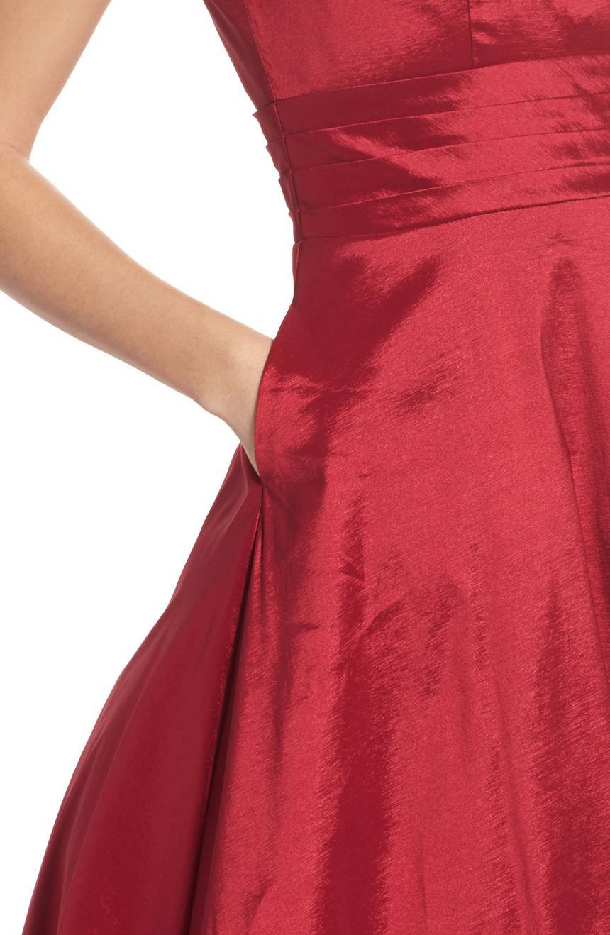 MAC DUGGAL 65514H Burgundy Plunge Neckline Sweetheart A-Line Maxi Ball-Gown 6 S