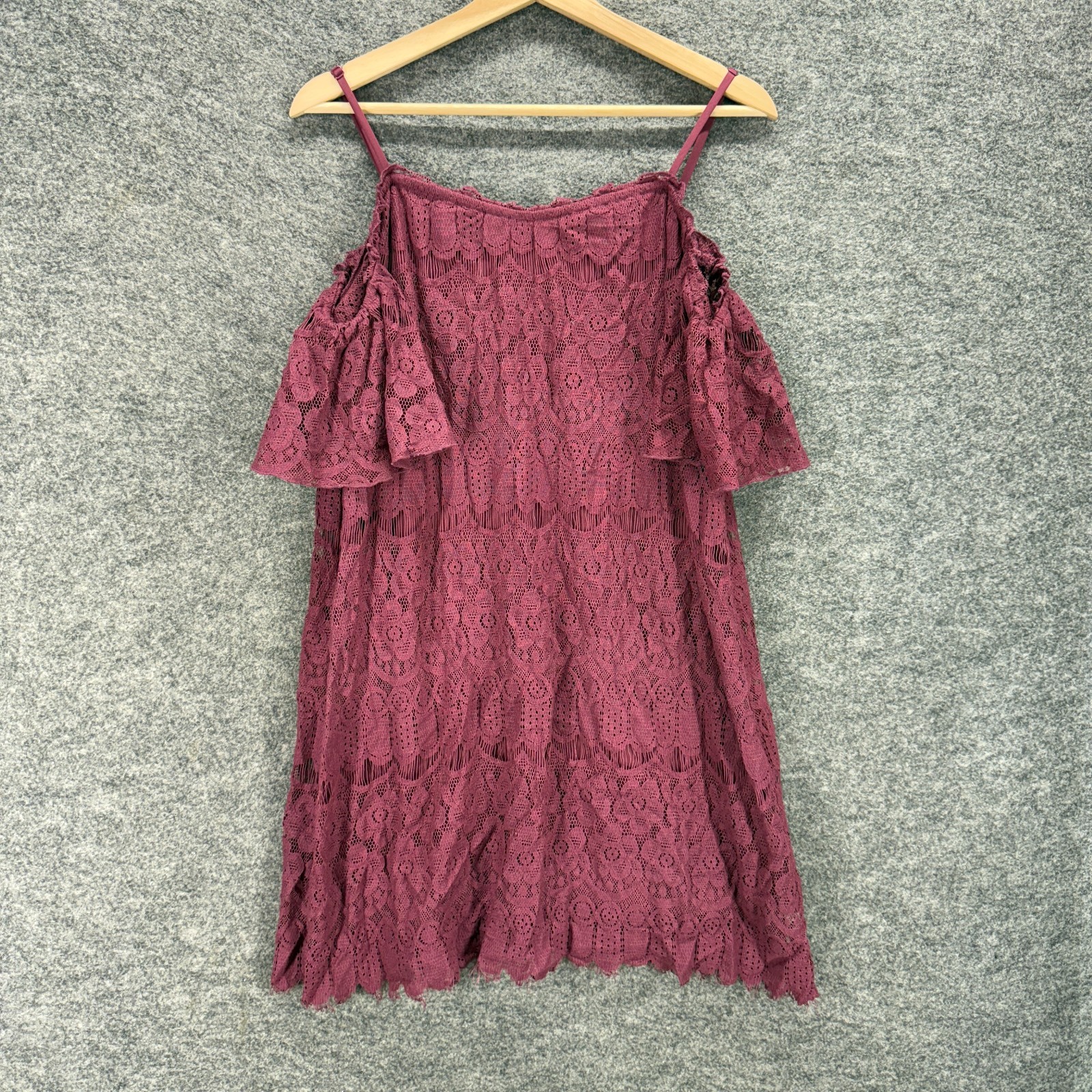 Love, Fire Dress Women M Purple Shift Short Floral Crochet Cold Shoulder