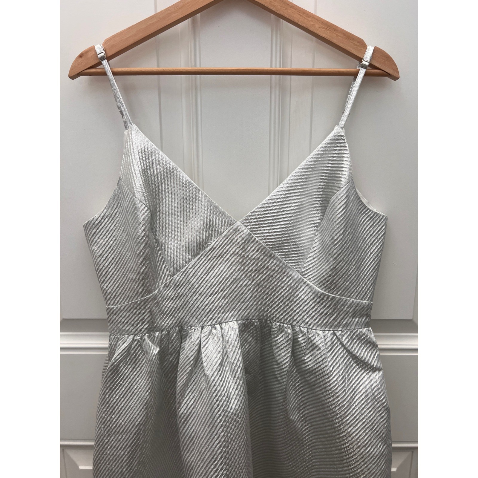 Lulus Silver Metallic Textured Mini Dress Surplice V-Neck Cocktail Party Large