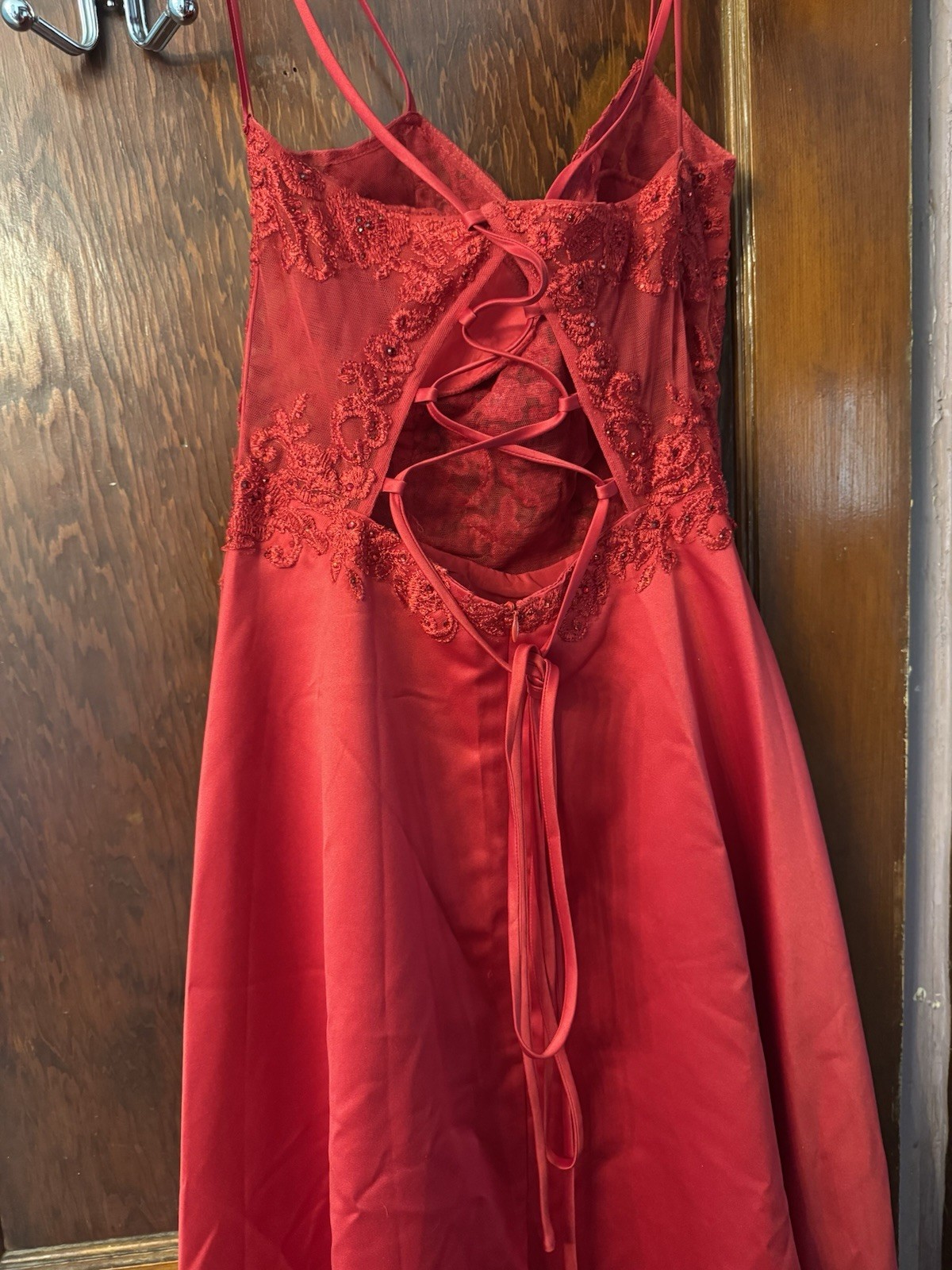 Blondie Nites by Stacy Sklar Red V-Neck Lace Bodice Lace-Up Long Gown 9