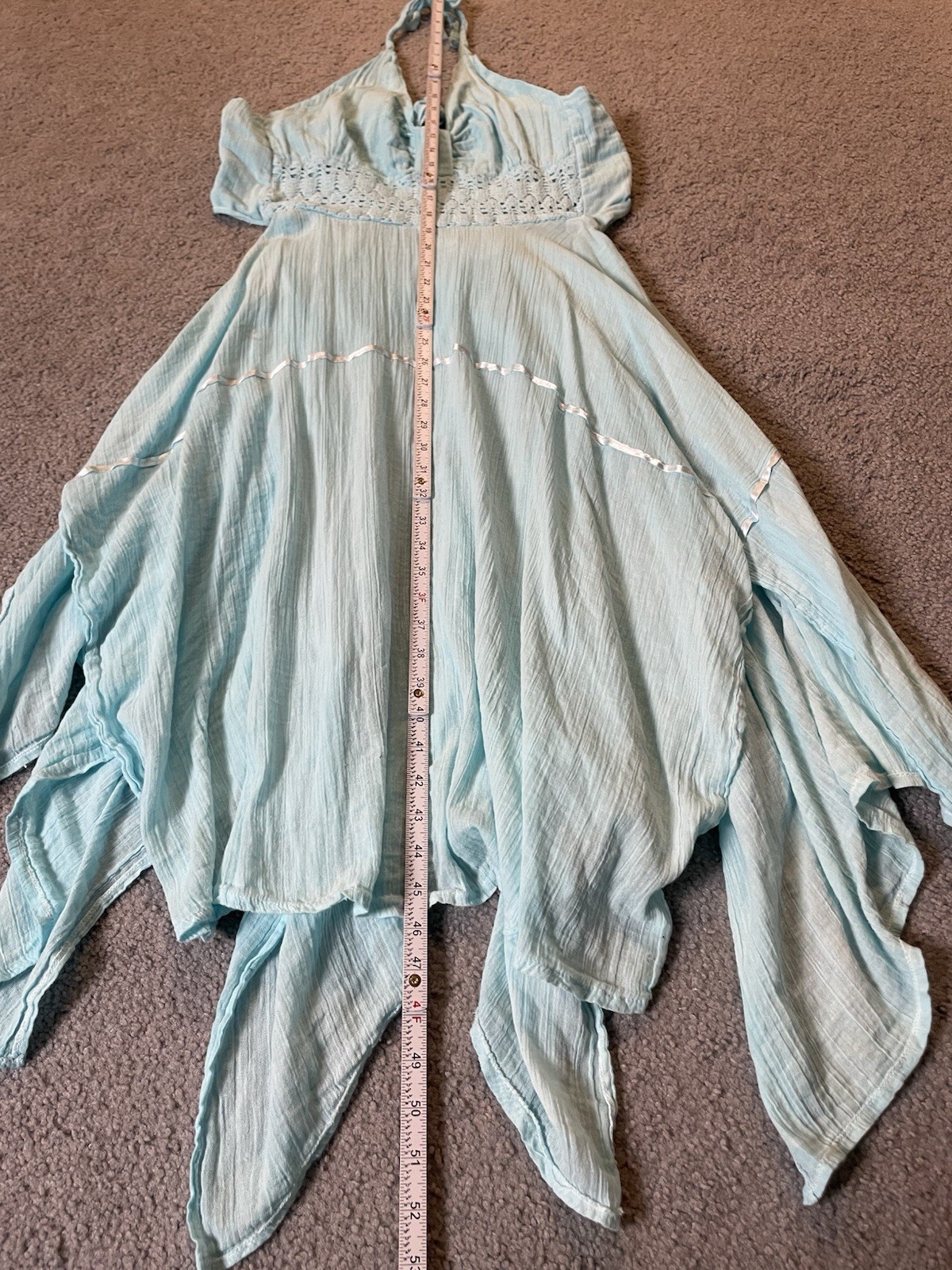 Halter Neck Handkerchief Hem Dress Sz M Lace Trim Blue Crinkled Rayon Lagenlook