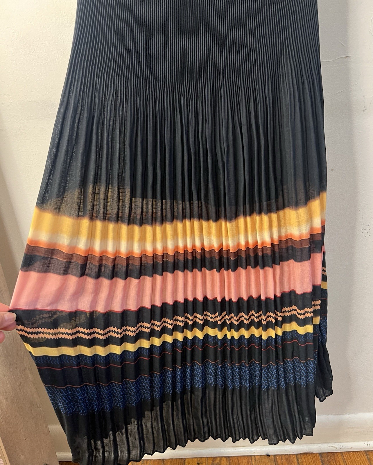 A.L.C. Black Pleated V-Neck Cross Strap Striped Maxi Dress Polyester Size 0