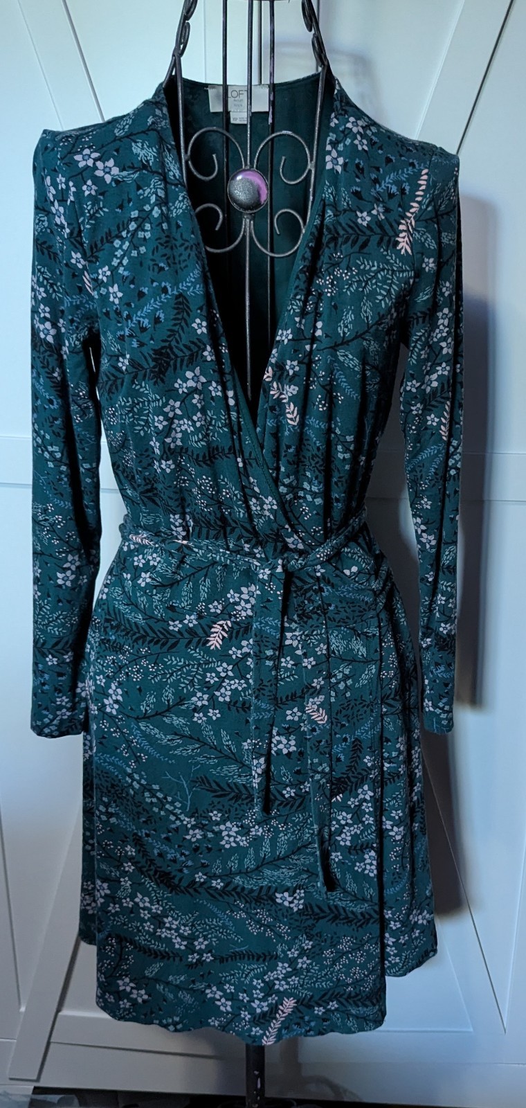 Long Sleeve Wrap Around Women Dress By Loft Outlet XS P stretchable material