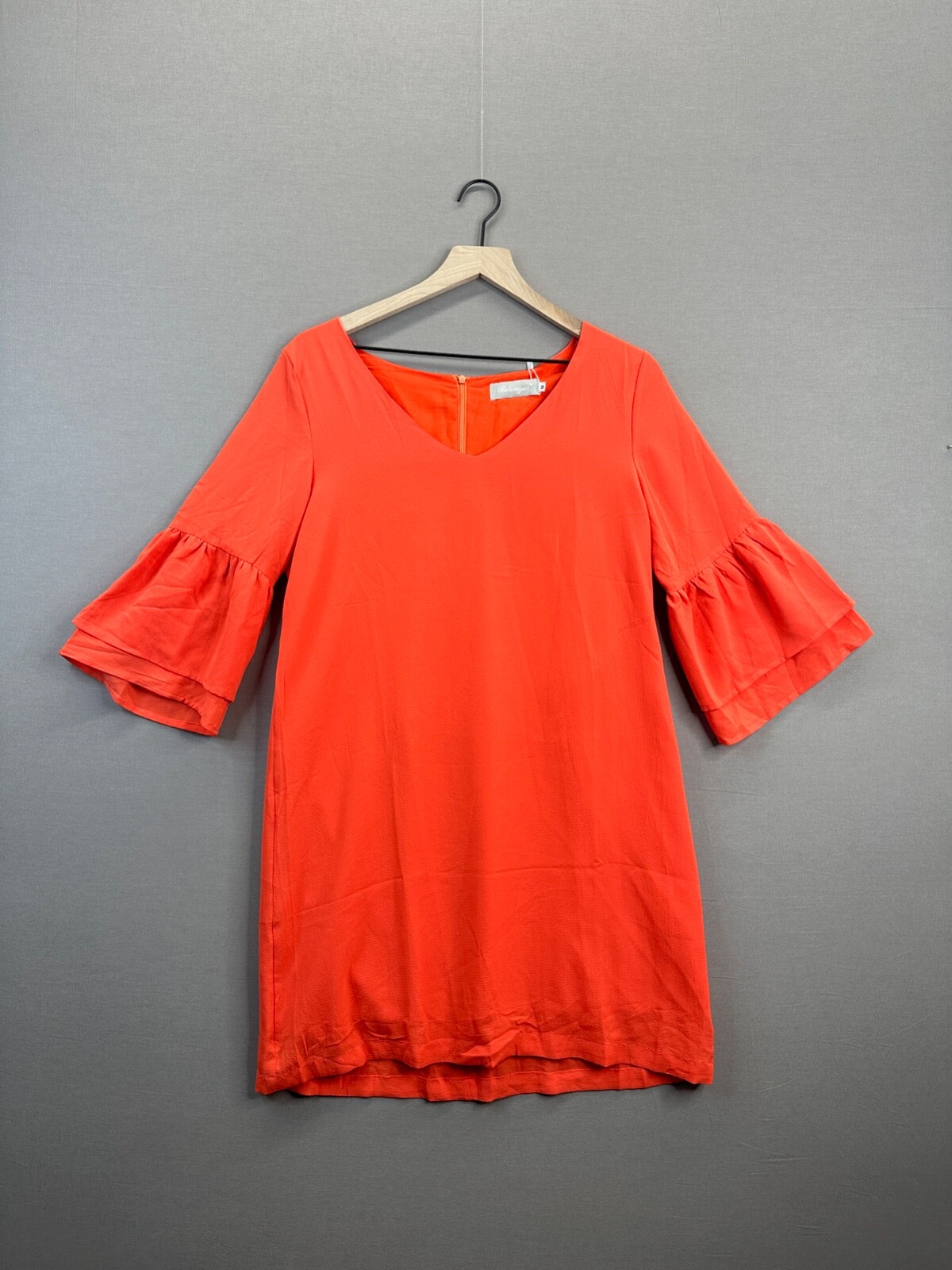 Belongsci Womens Orange Shift Dress Short Sleeve Scoop Neck NWT Size M “