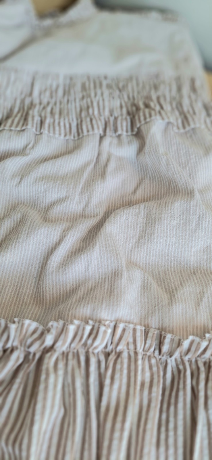 POL Womens Large Ivory Taupe Striped Tiered Sundress Smocked Empire Waist Boho