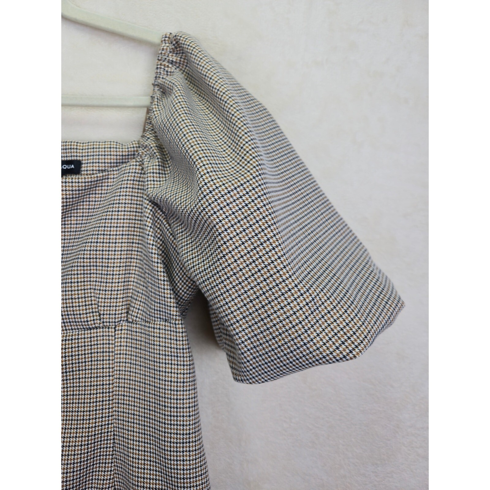 AQUA Puff Sleeve Checked Womens Mini Dress Medium Plaid Square Neck Ruffle Hem