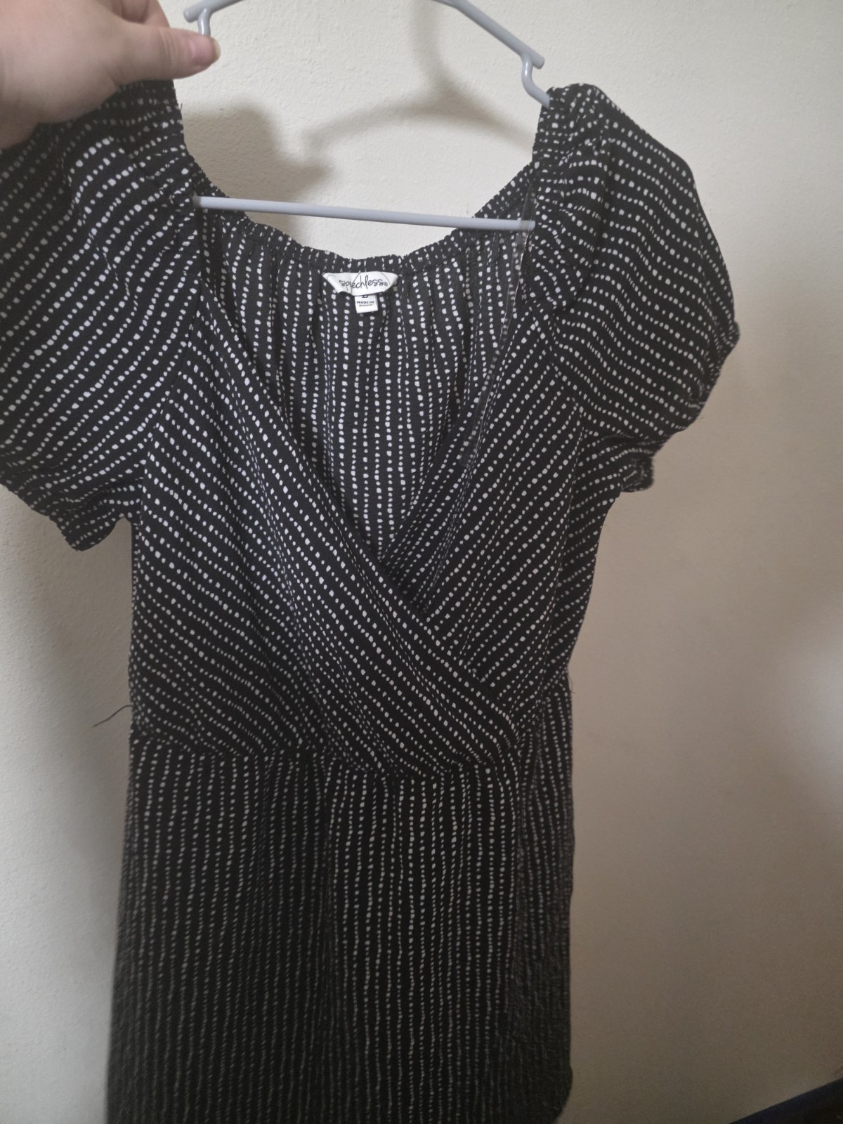 Speechless Women’s S Black/White Polka Dot V-Neck Puff Short Sleeve Mini Dress