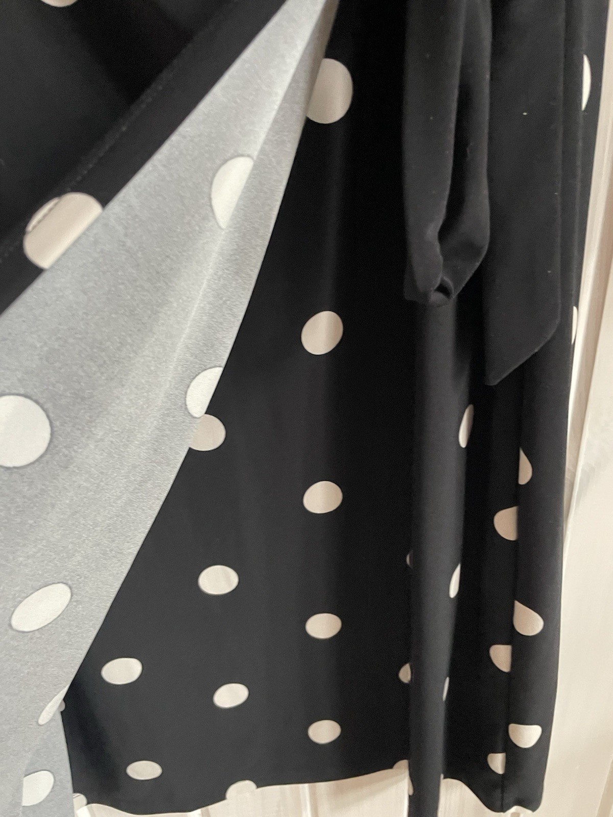 Anne Klein Dress Size M Polka Dot Print Faux Wrap Bracelet Length Sleeves