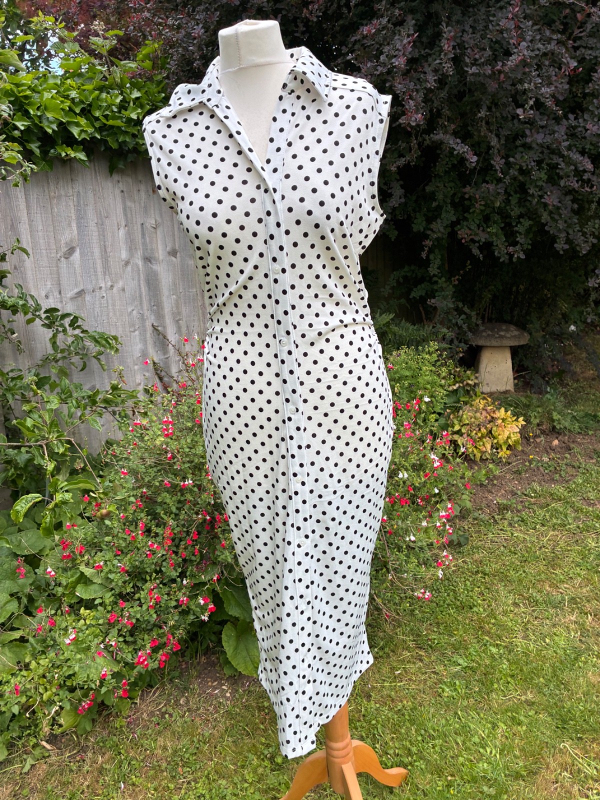 JULES & LEOPOLD BLACK WHITE SPOTTY SLEEVELESS BUTTON FRONT DRESS BNWT M 10 12