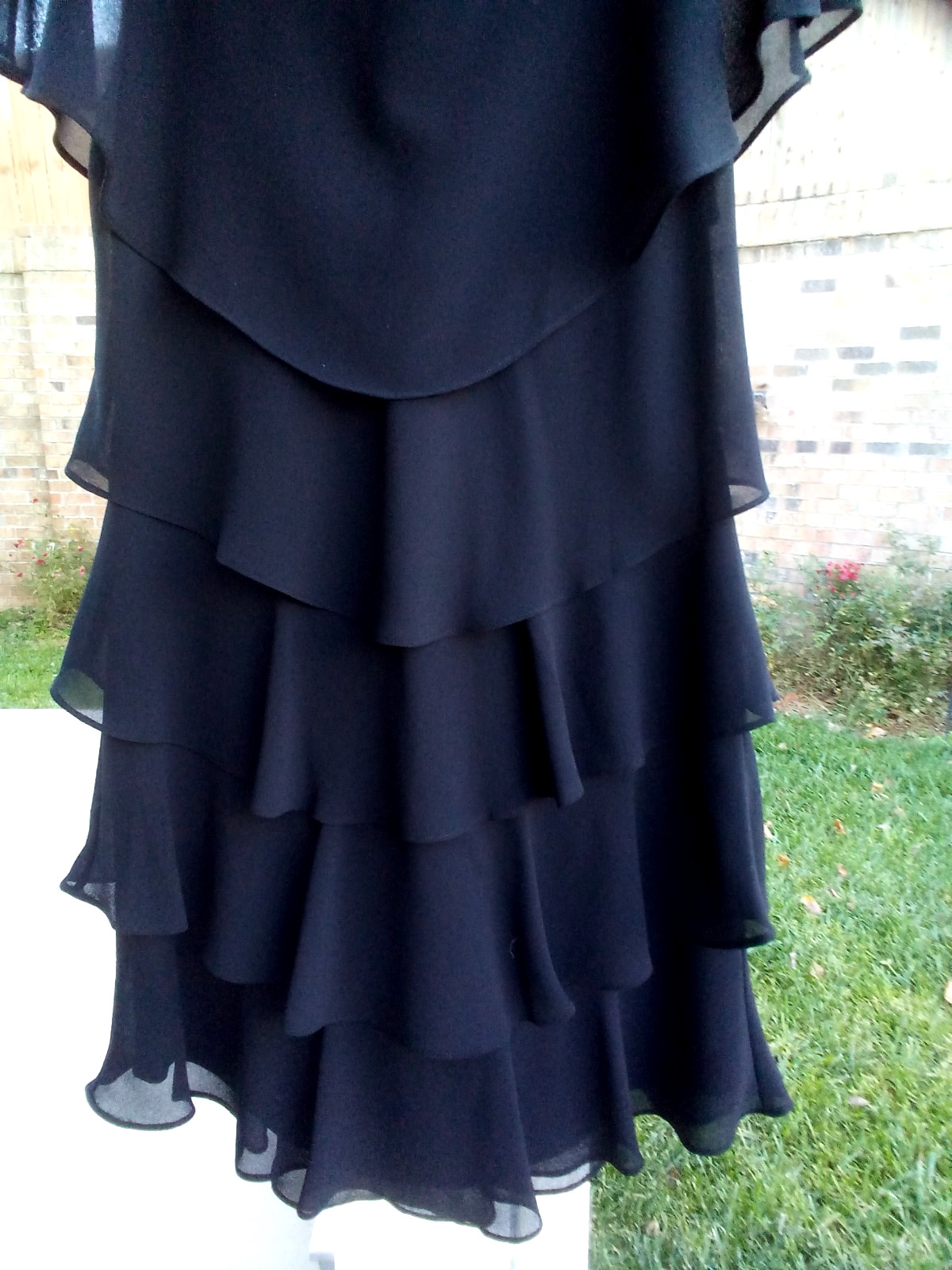 KS Petite Collection Layered Ruffeled Cocktail Dress Size 4 Black Sophisticad