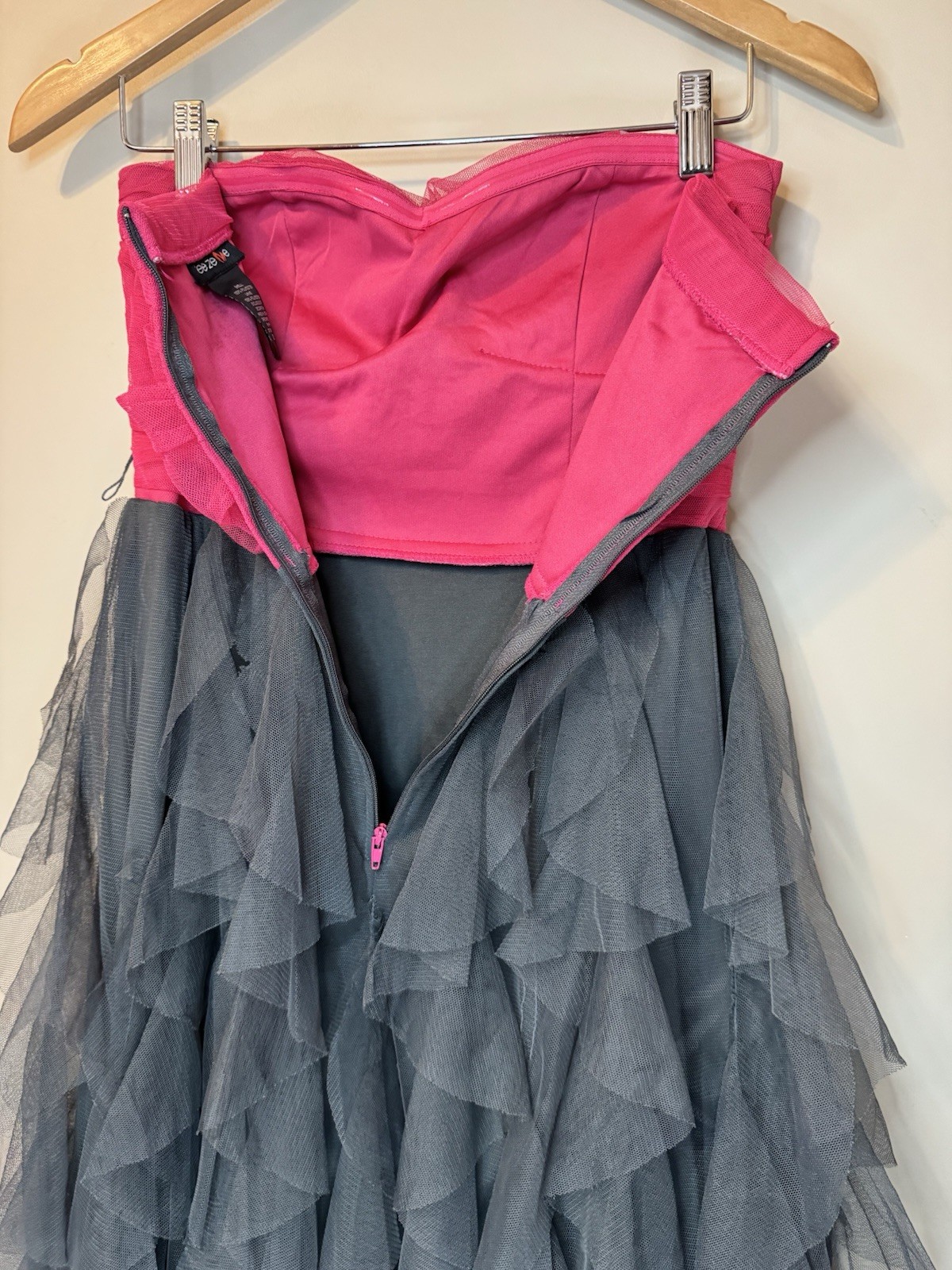 Juniors Teeze Me Strapless Tulle Ruffle Party Dance Cocktail Dress Size 7 NOBELT