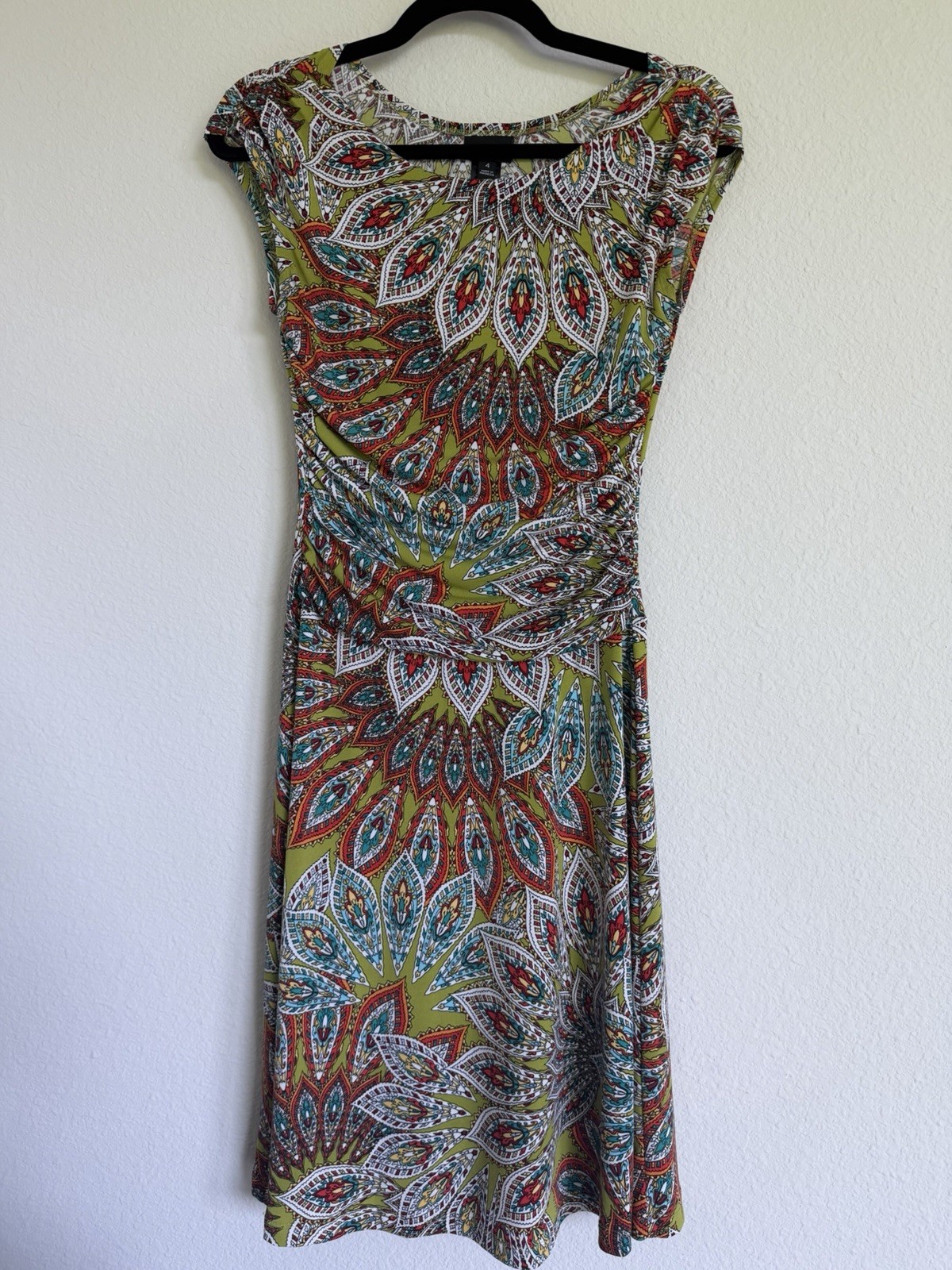 En Focus Studio Women’s Dress Size 4 Green Paisley Ruched Stretch Cap Sleeve