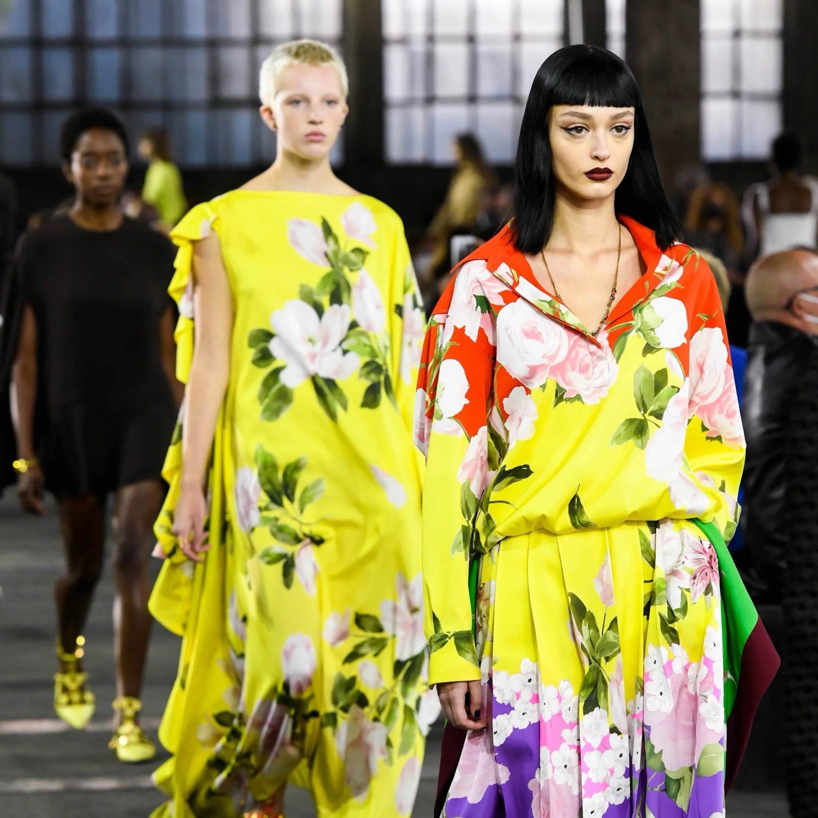VALENTINO RUNWAY YELLOW FLORAL RUFFLE DRESS IT 40