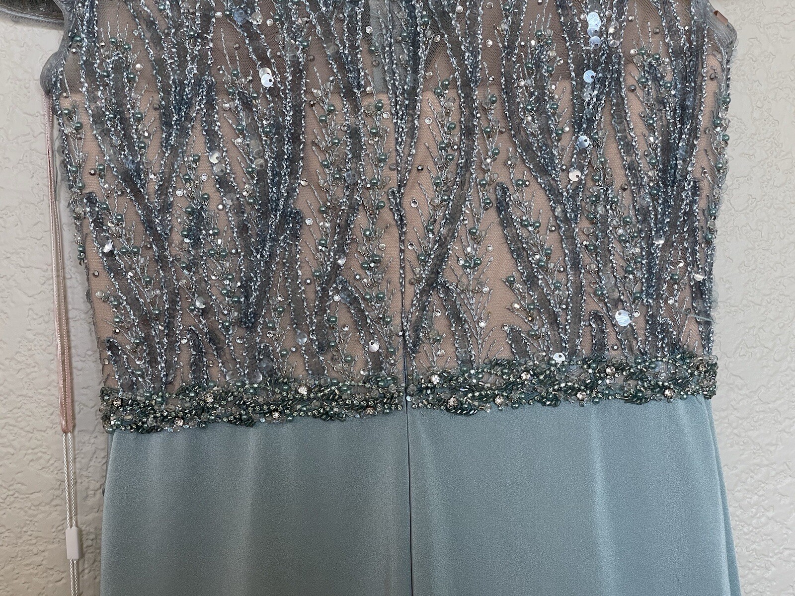 Mac Duggal Gown Dress Size 2 Embellished Beaded Cap Sleeves Sea Mist 79298