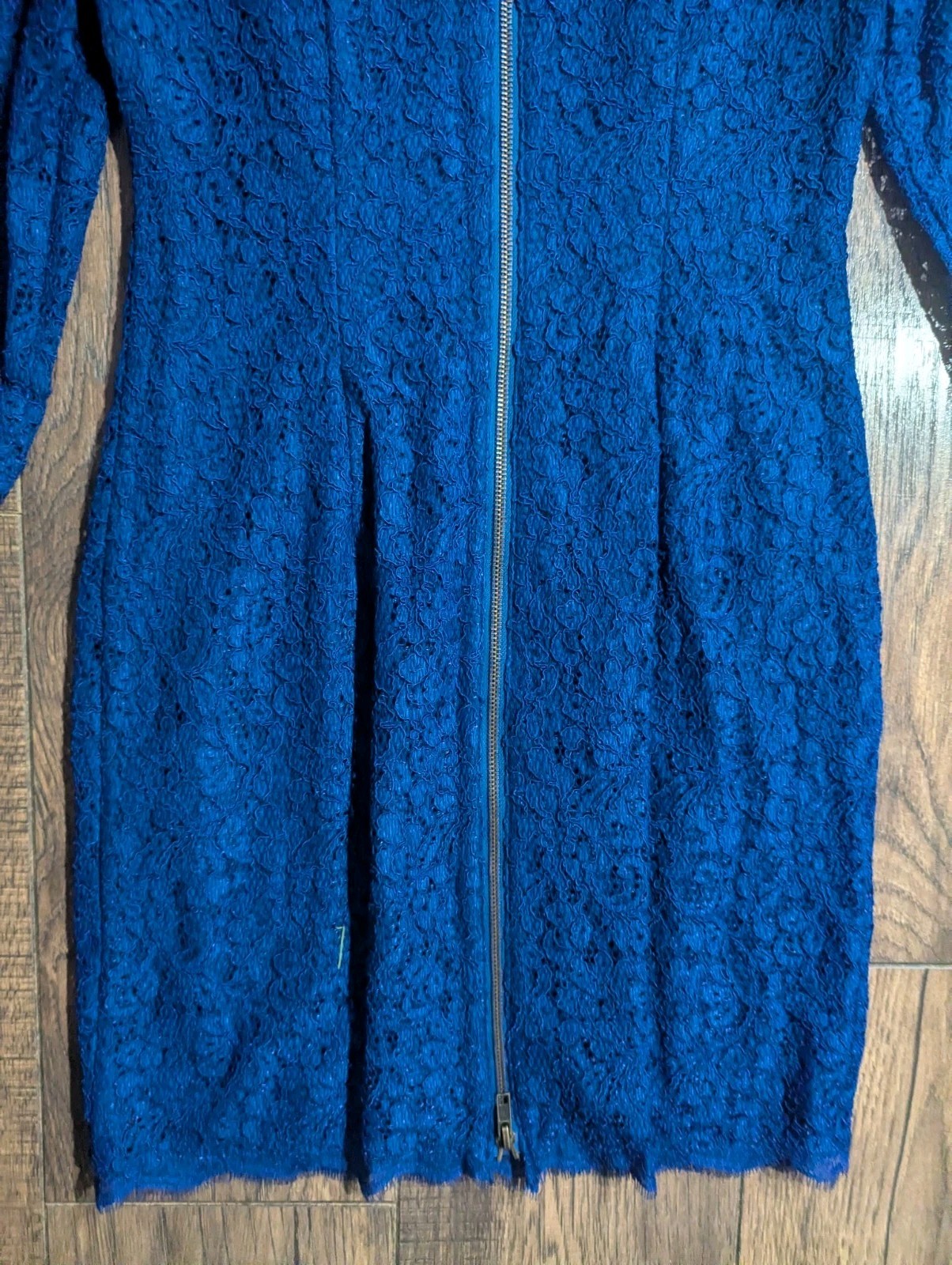 Adrianna Papell Royal Blue Lace Mini Dress Back Zipper Accent Sz 4 NWT Gorgeous