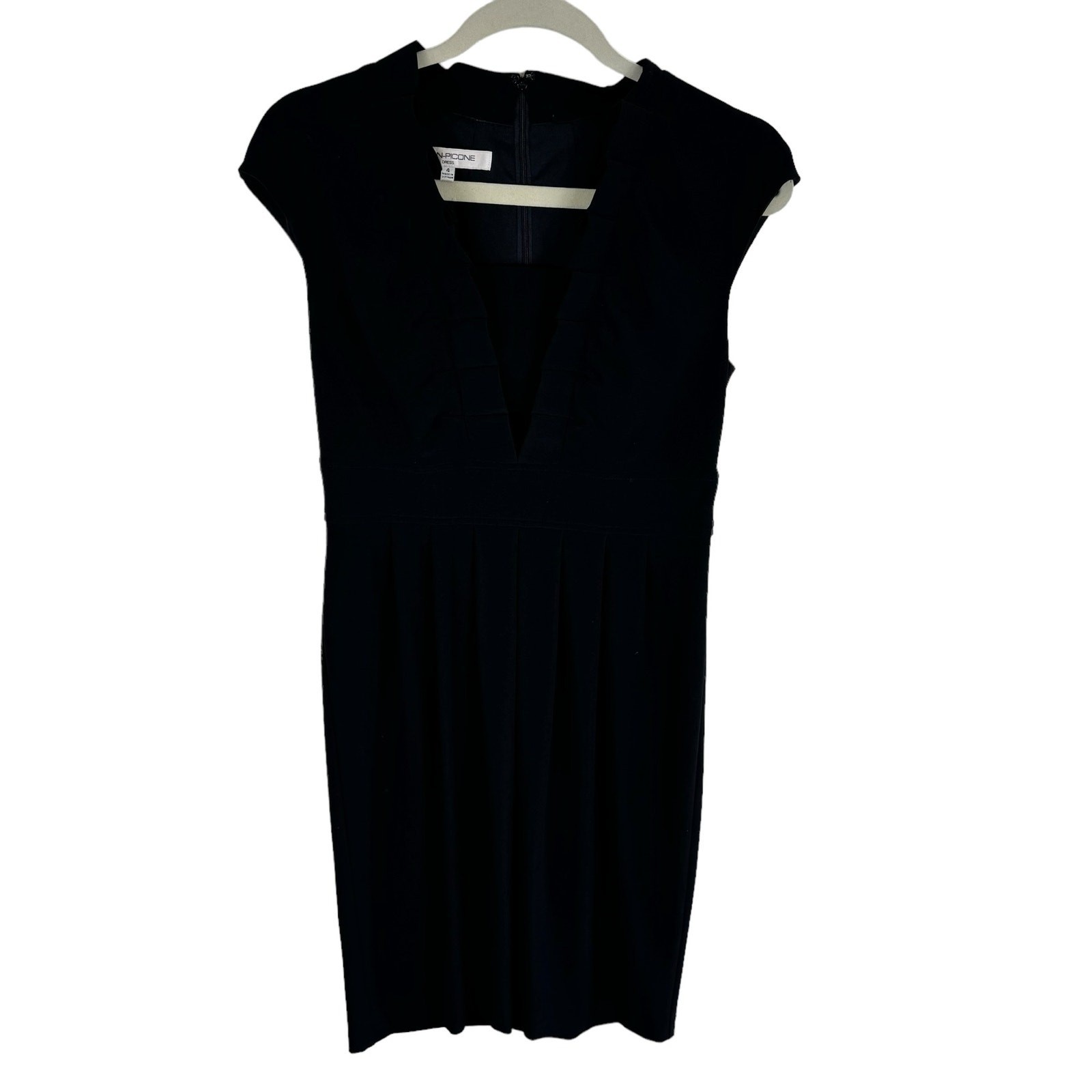 Evan-Picone Black Knee Length A-Line Pleated Stretchy Cap Sleeve Dress Size 4