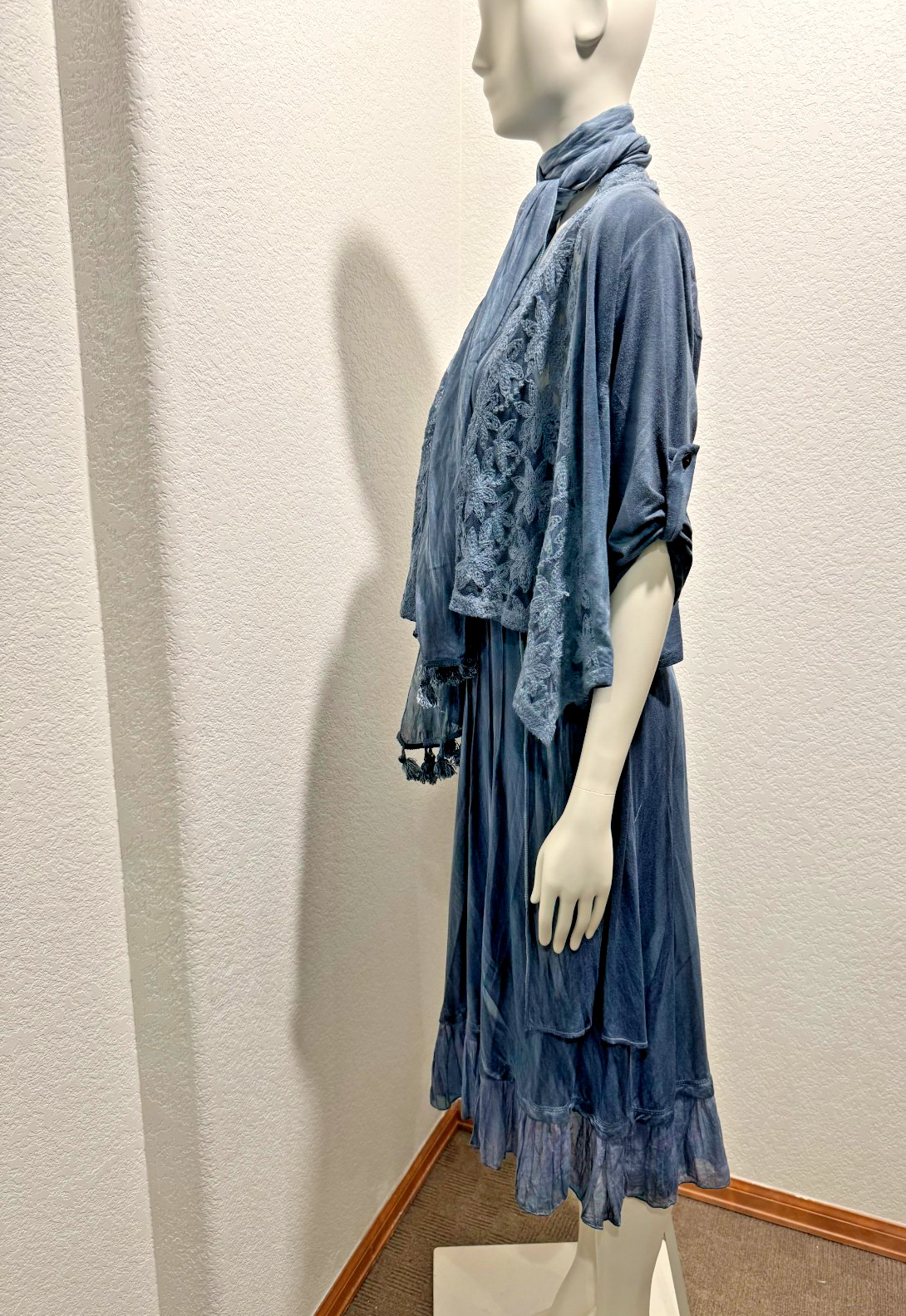 SACRED THREADS Embroidered Lace Tie Back Midi Dress w Jacket & Scarf Boho S/M